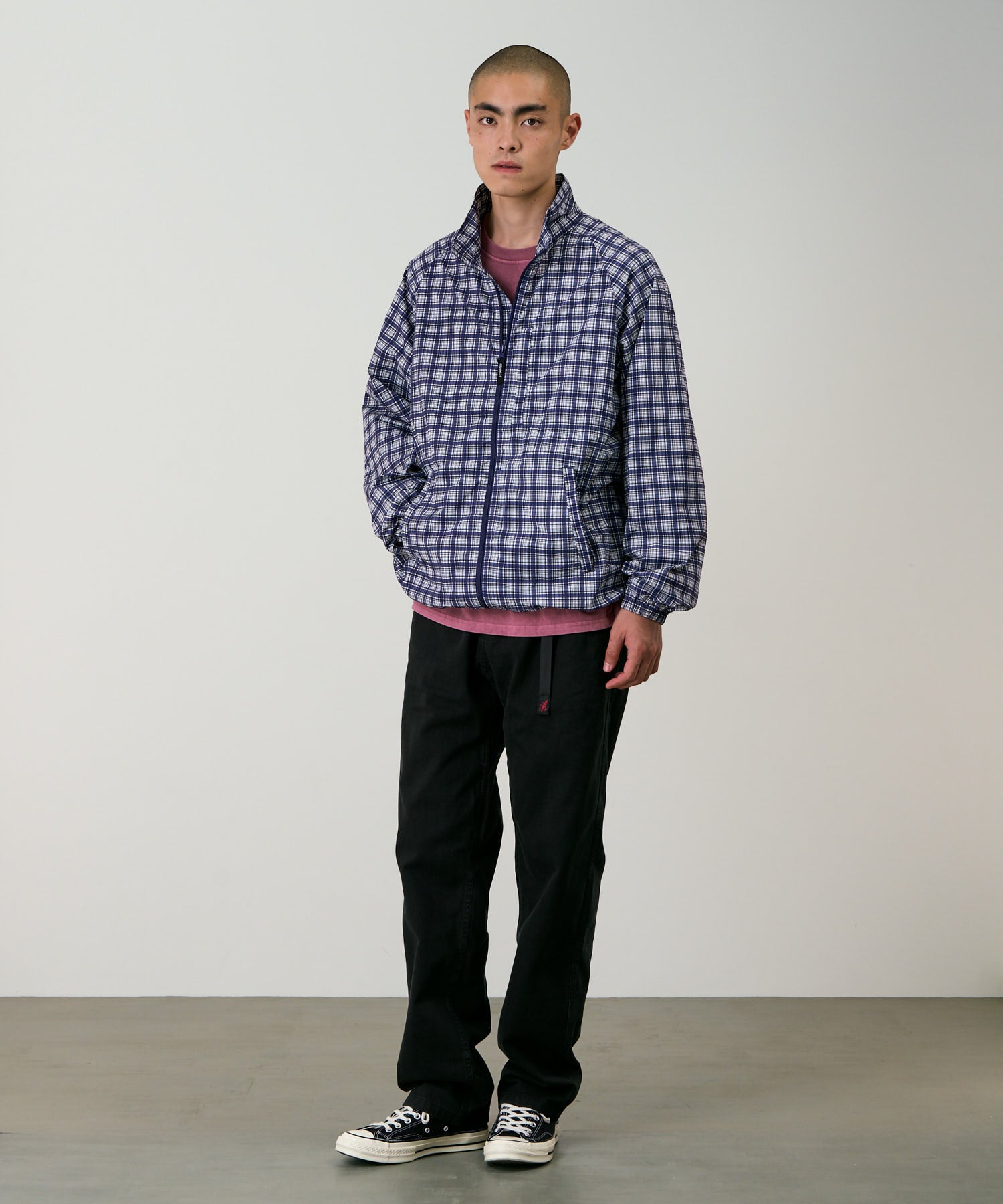 G102-OGT_BLACK_fitting_M1