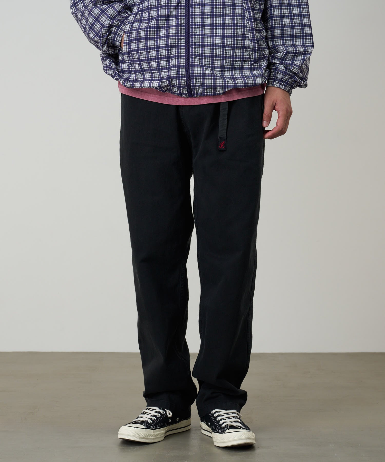 G102-OGT_BLACK_fitting_M2