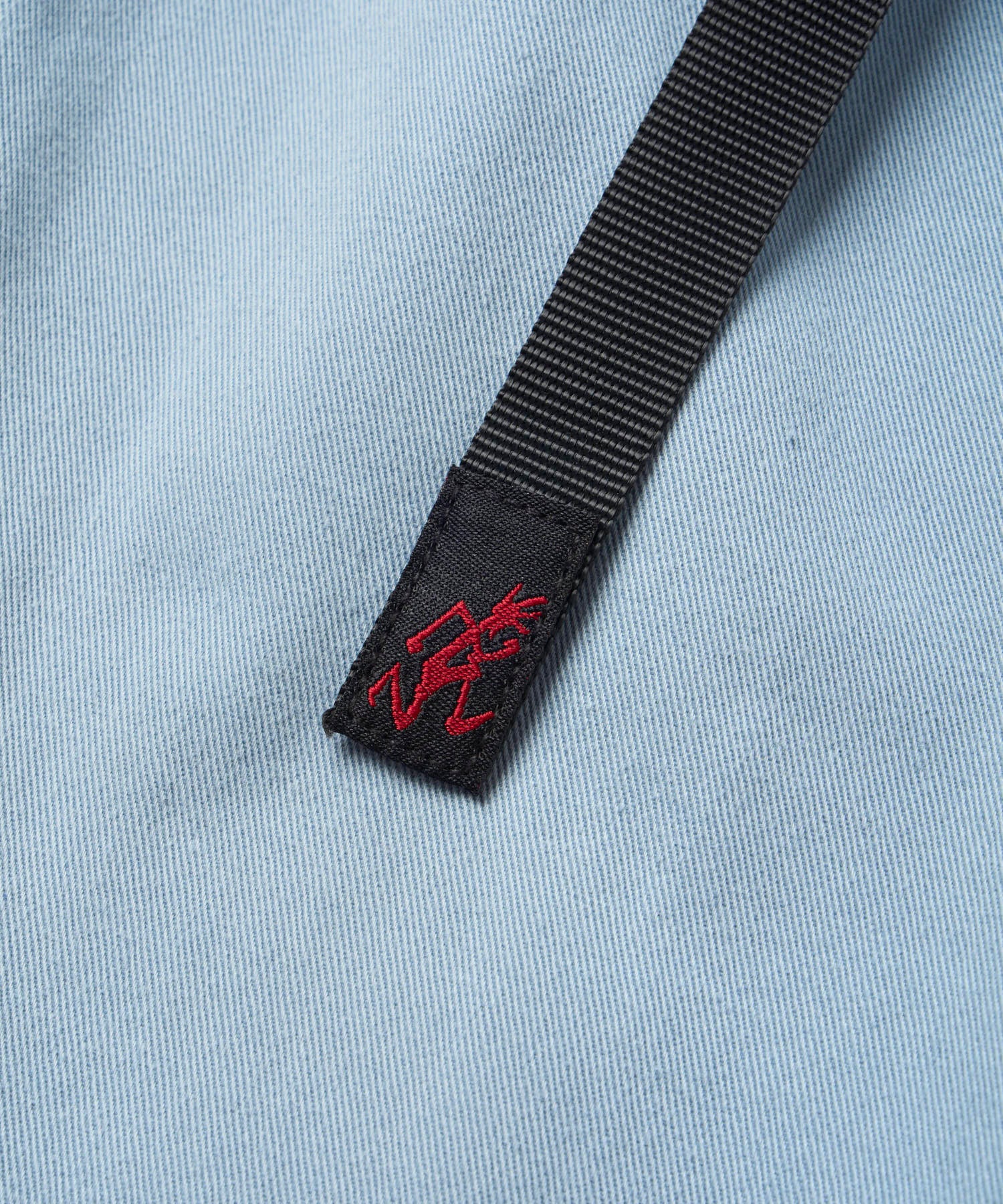 G102-OGT_DUSTYBLUEPIGMENT_detail_5