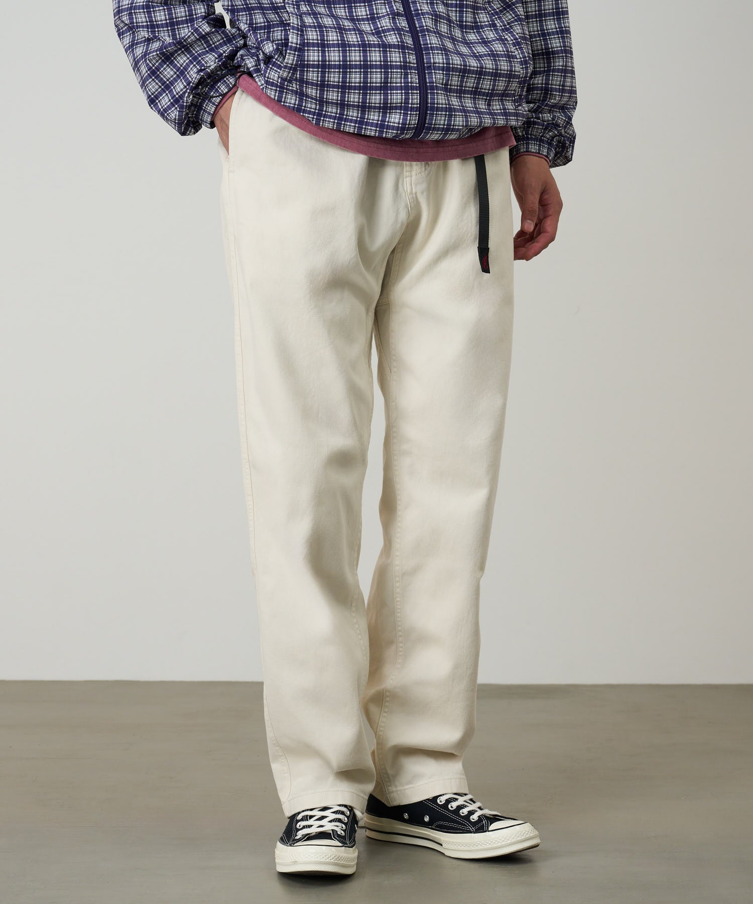 G102-OGT_GREIGE_fitting_M2