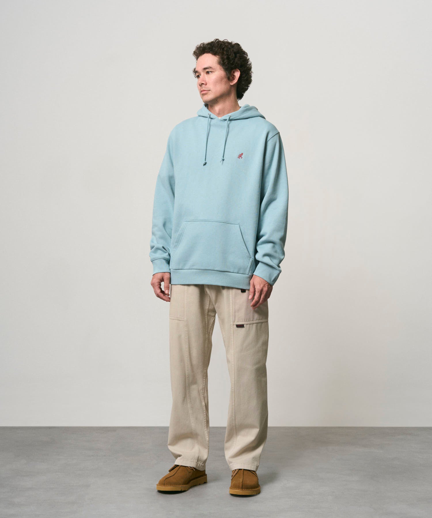 G105-OGT_GREIGE_fitting_M1