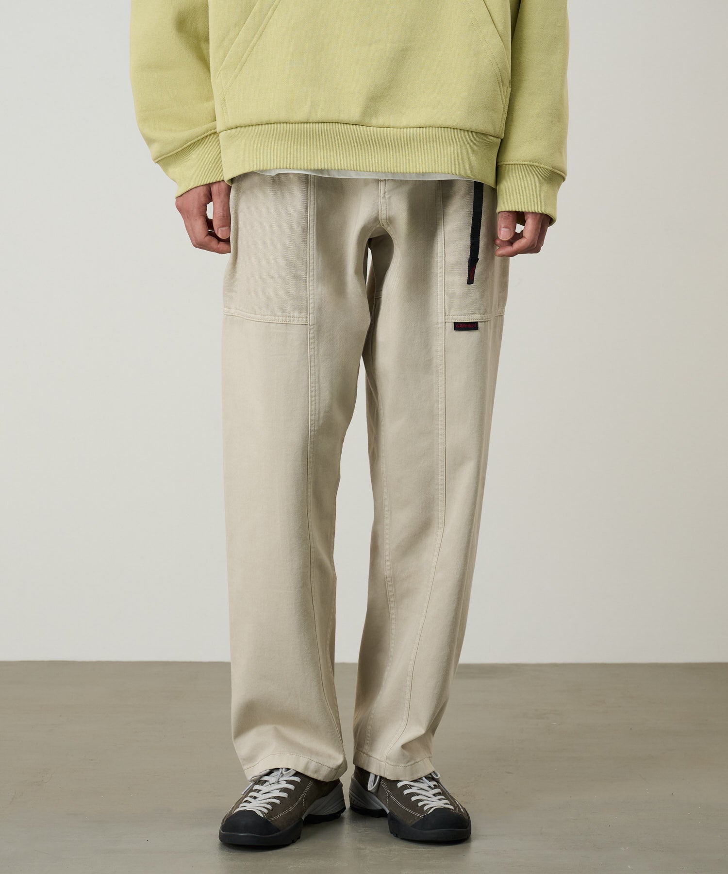 G105-OGT_SANDPIGMENT_fitting_M2