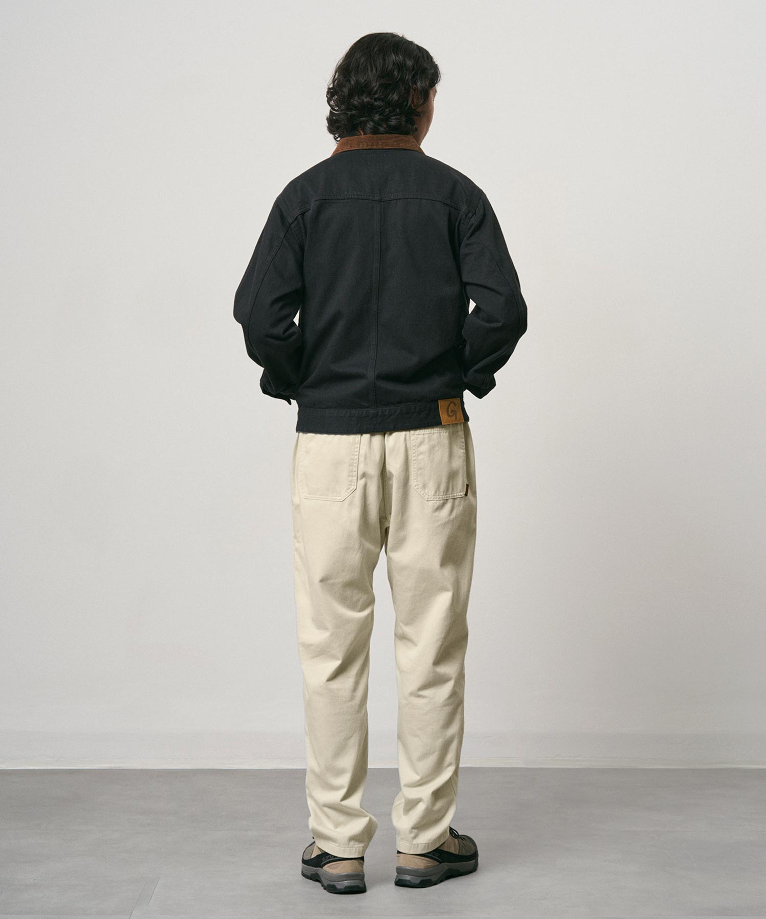 G114-OGT_GREIGE_fitting_M3