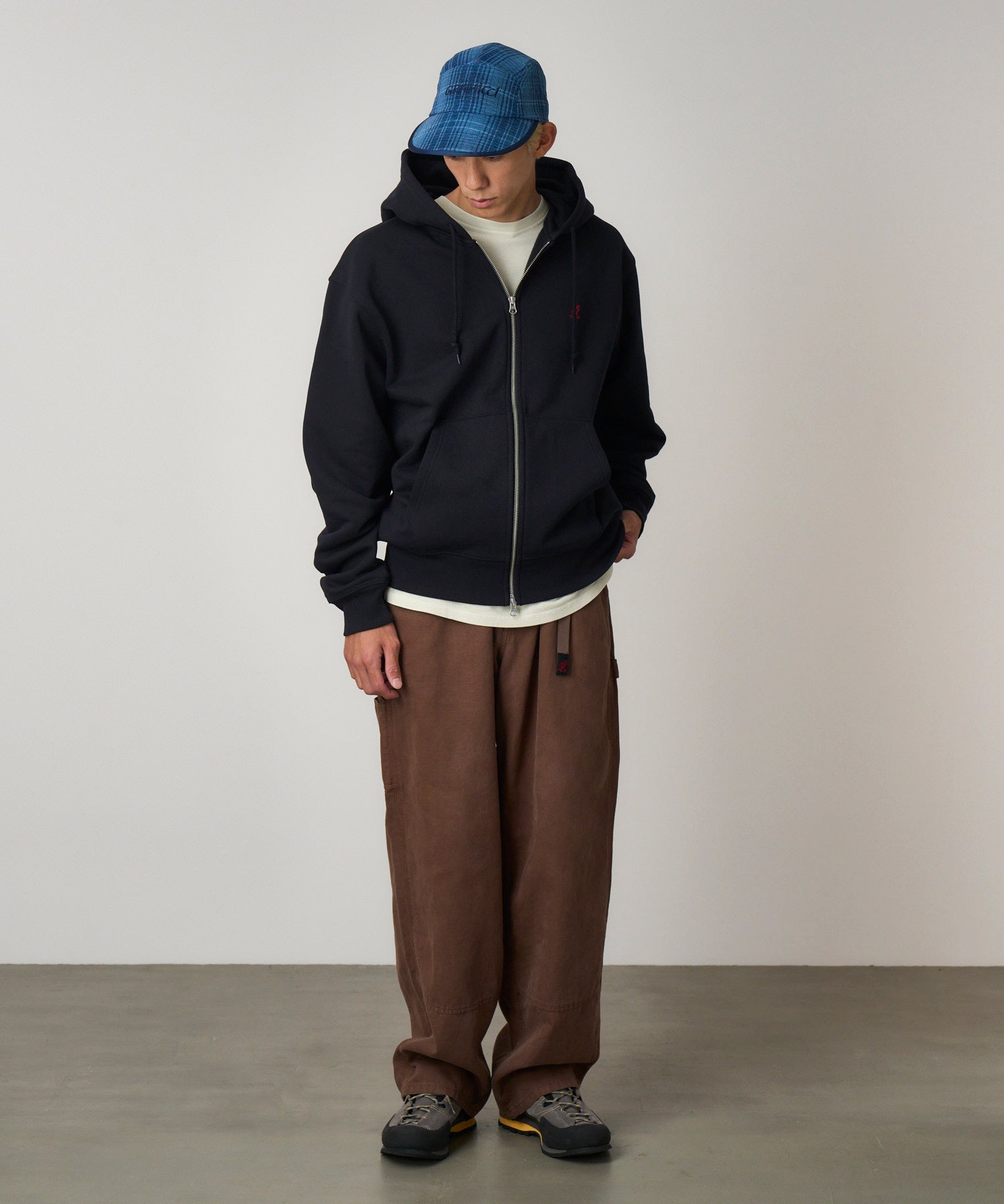 G5FA-153_INDIGOCHECKEREDPLAID_fitting_U1