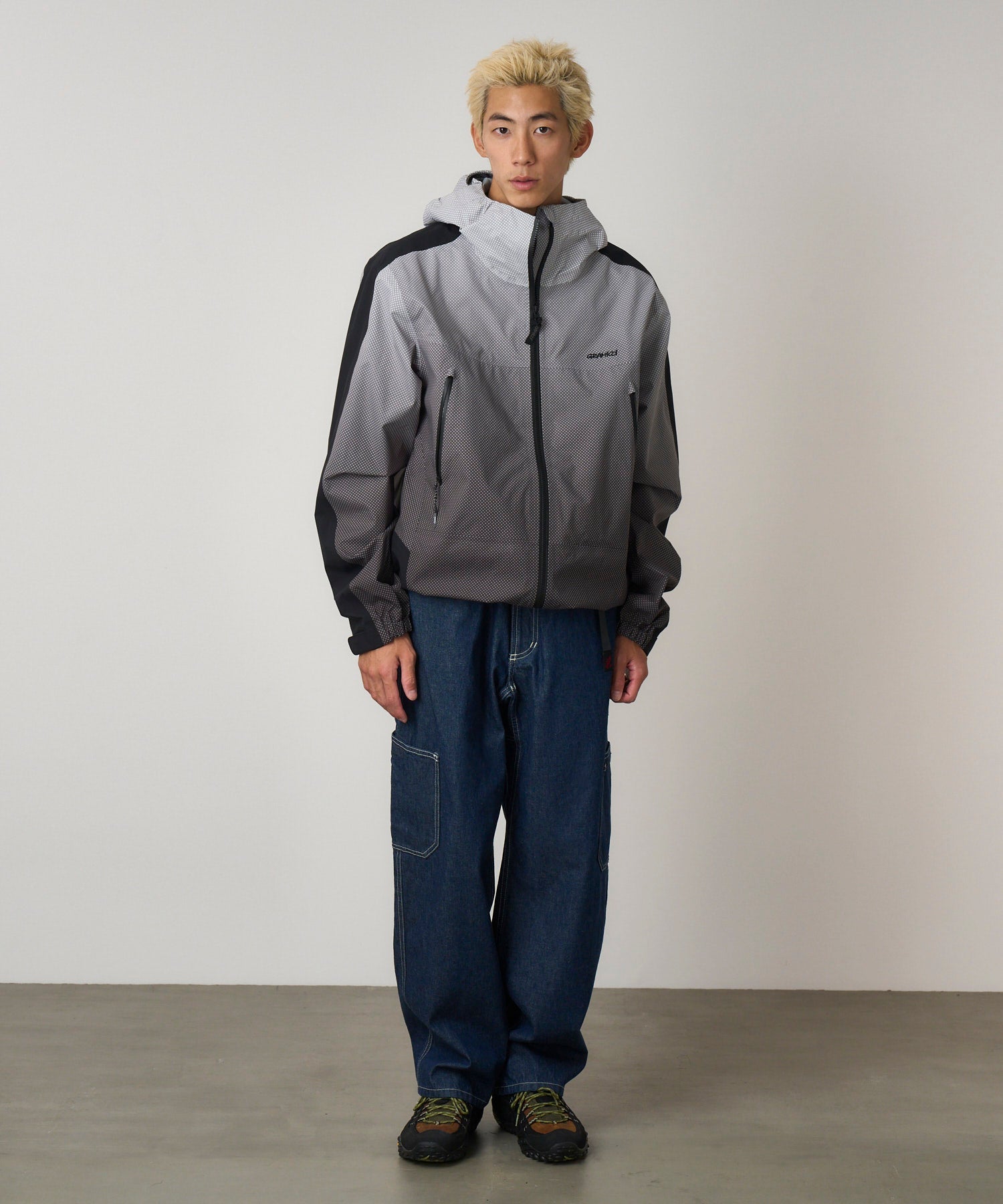 G5FM-P058_RINSEDINDIGO_fitting_M1