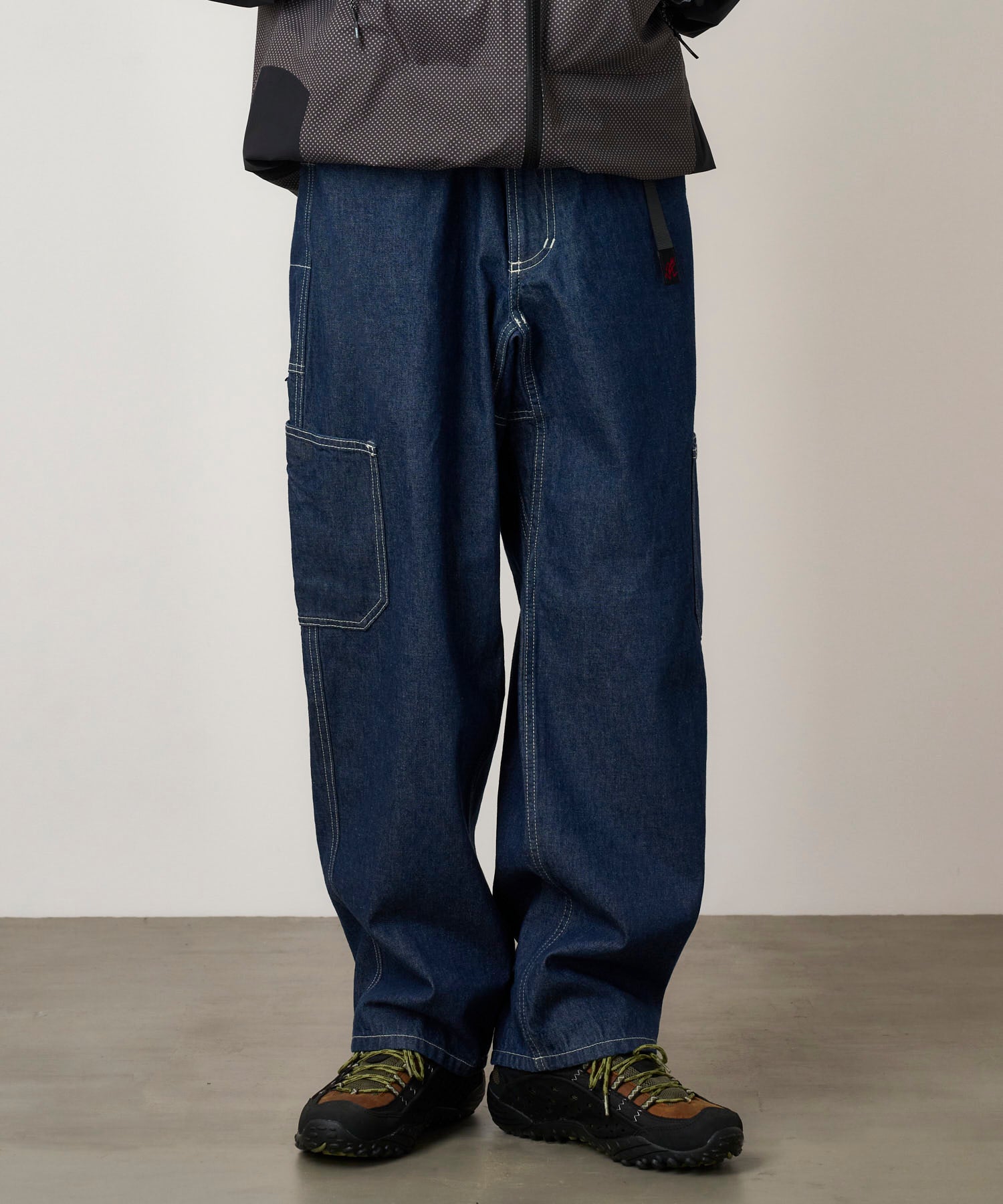 G5FM-P058_RINSEDINDIGO_fitting_M2