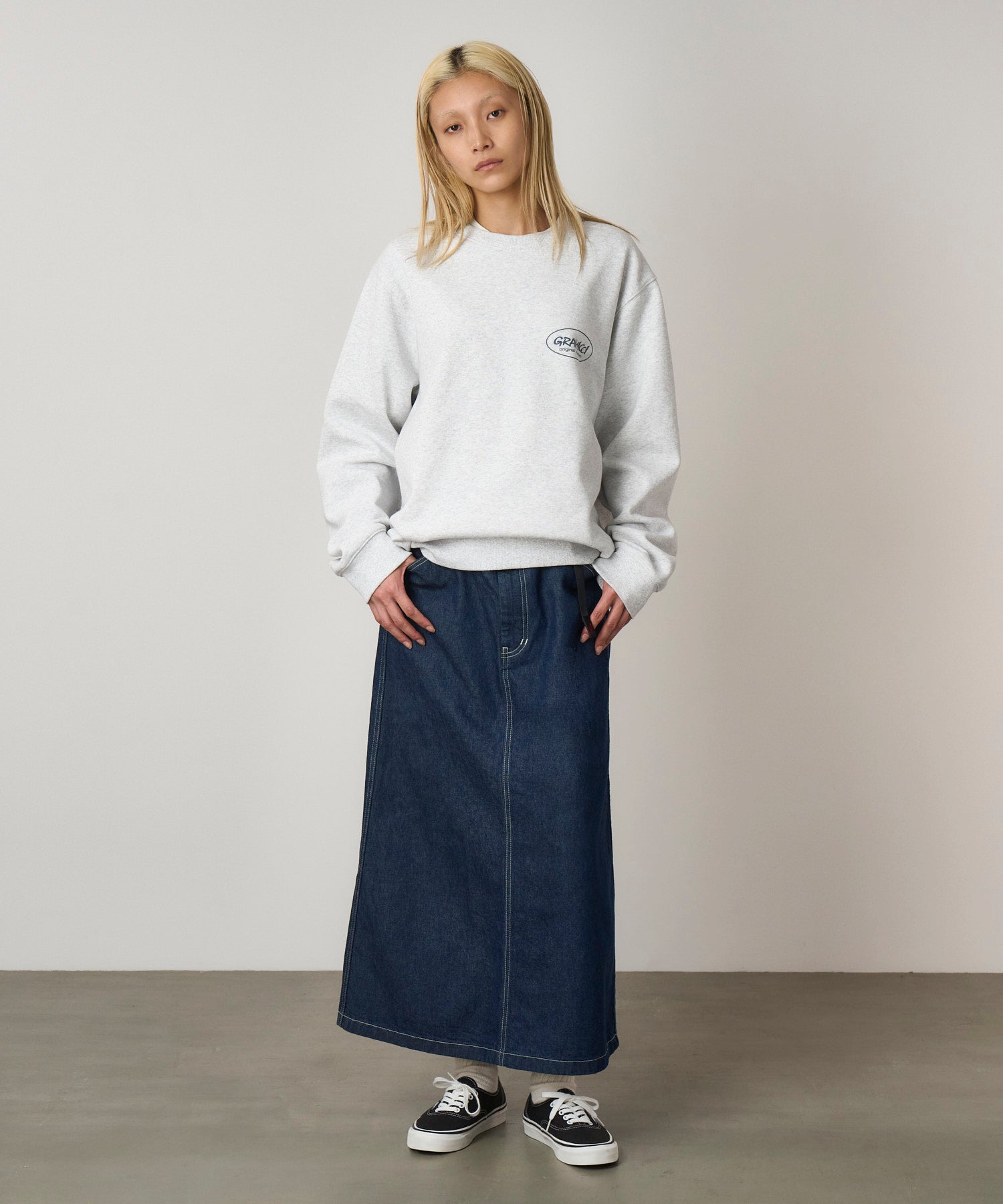 G5FW-SK028_RINSEDINDIGO_fitting_W1