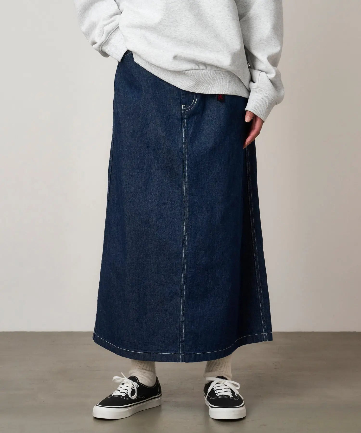 G5FW-SK028_RINSEDINDIGO_fitting_W2
