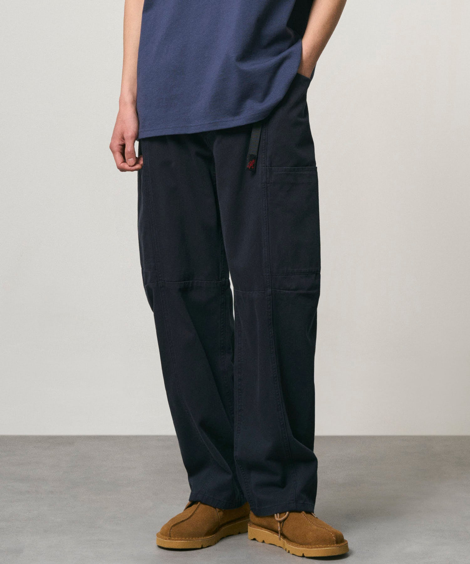 G5SM-P086_DOUBLENAVY_fitting_M1