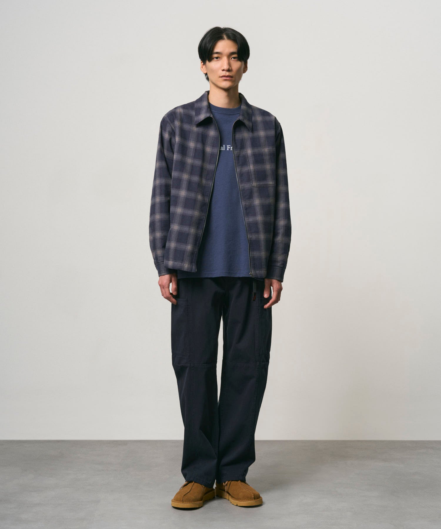 G5SM-P086_DOUBLENAVY_fitting_M2