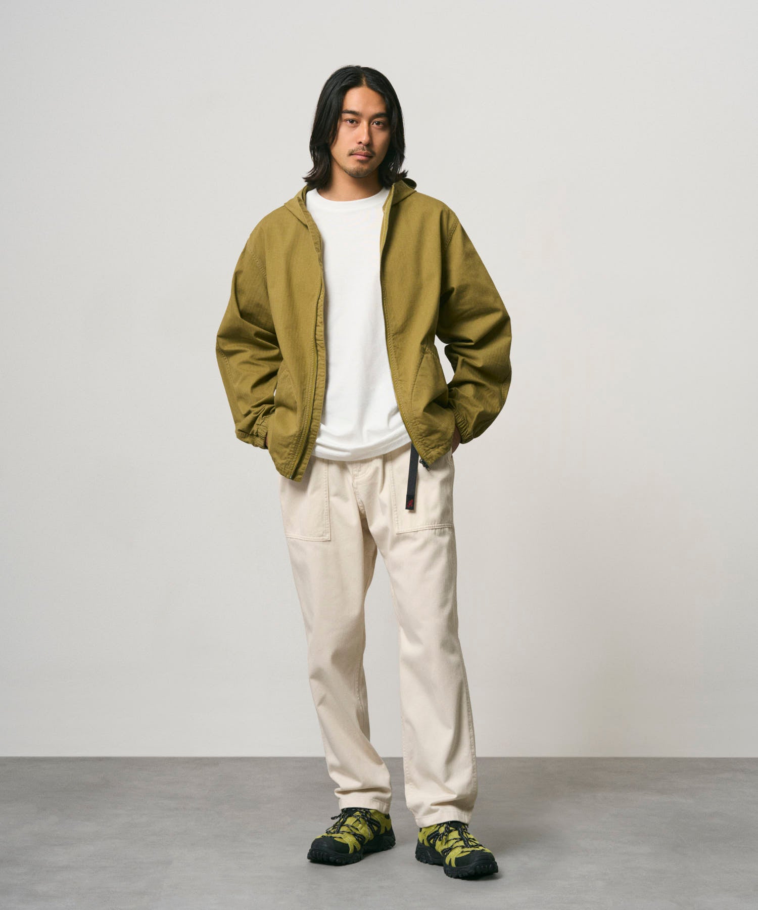 G6FM-J027_OLIVEDRAB_fitting_M2