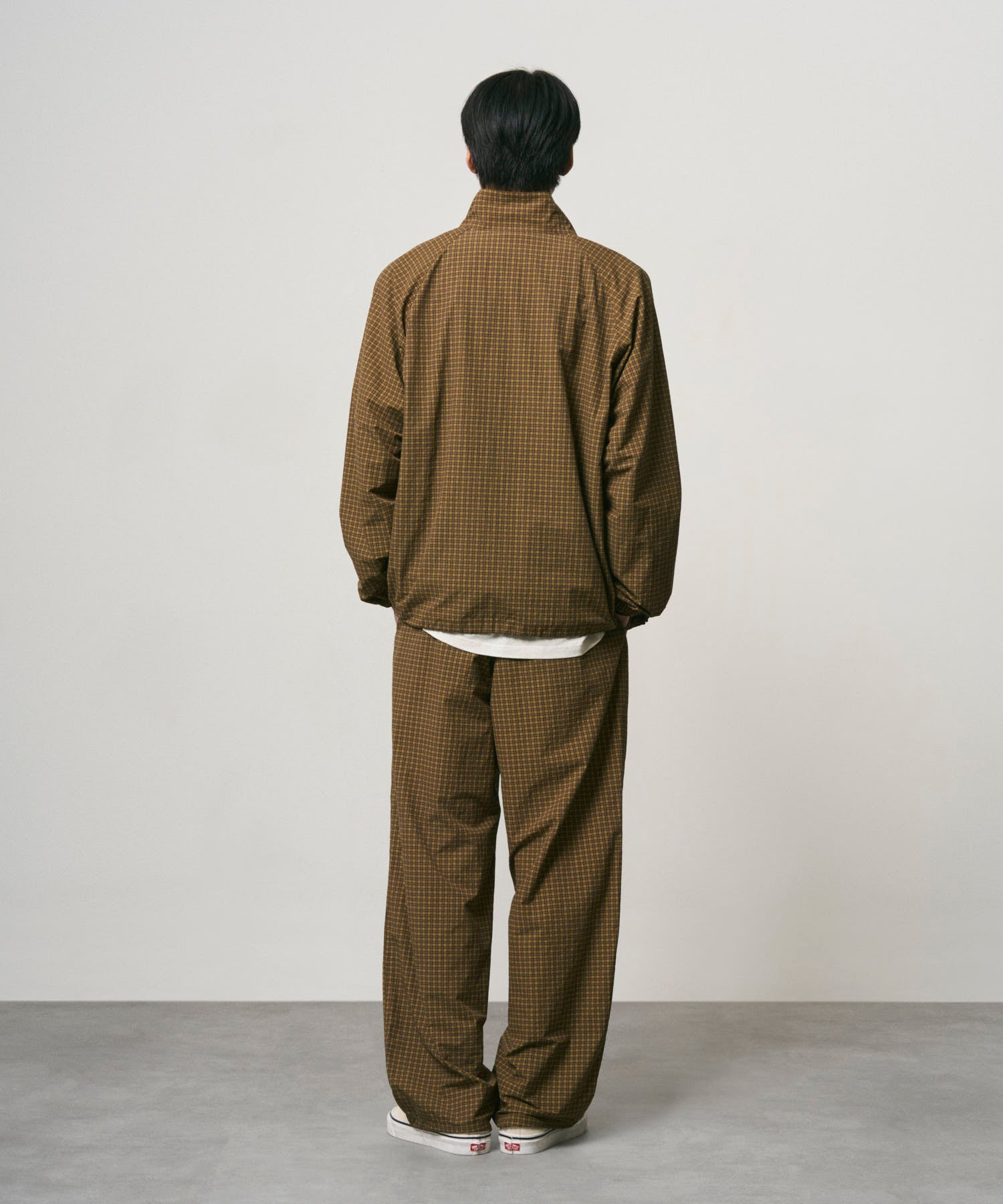 G6FM-P015_BROWNCHECK_fitting_M3