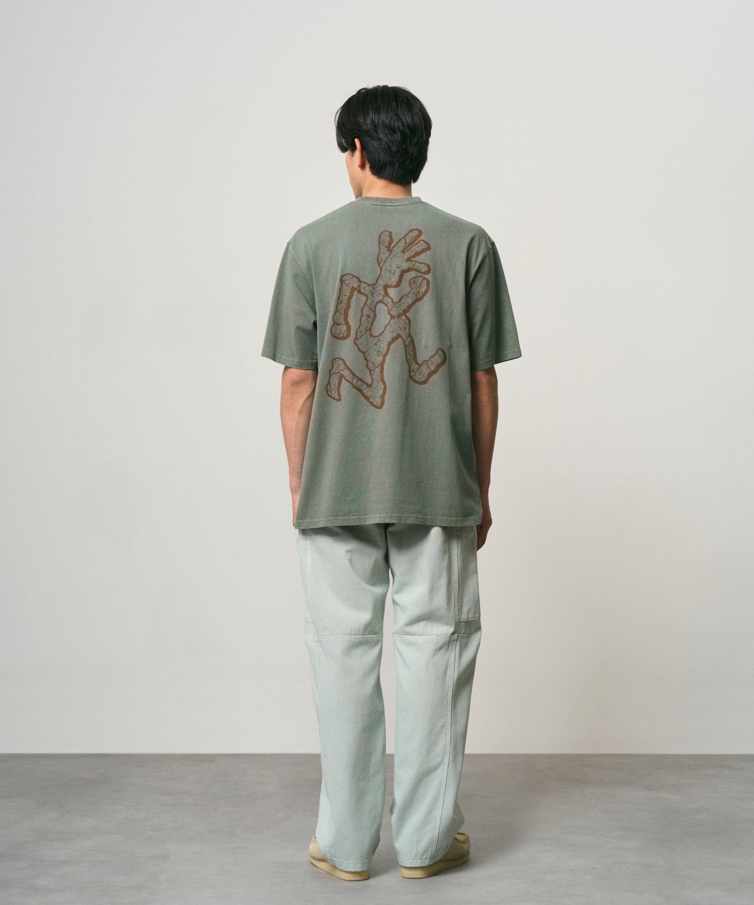 G6FM-T110_SAGE-PIGMENT_fitting_M4