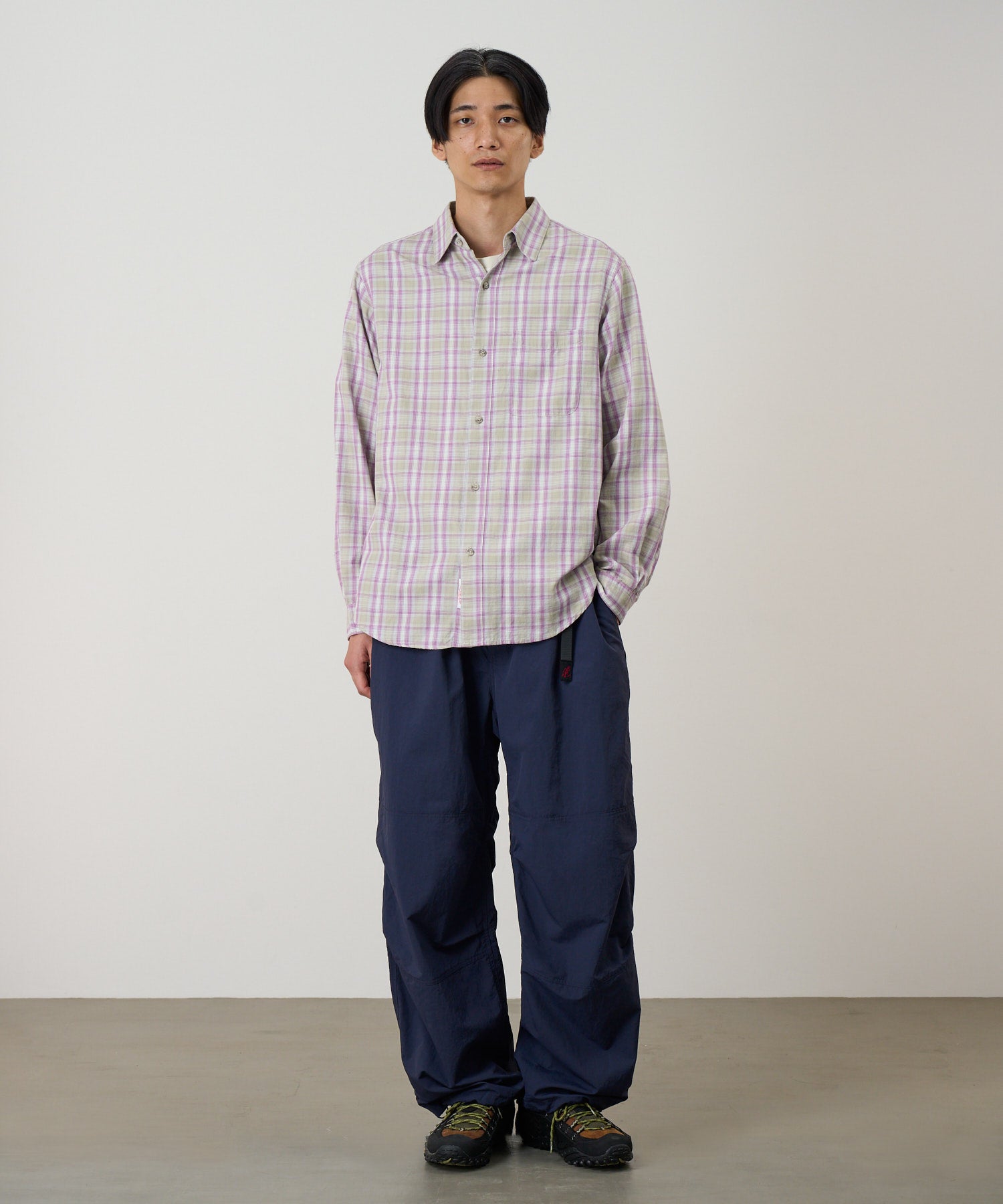 G6SM-J057_PURPLE_fitting_M1