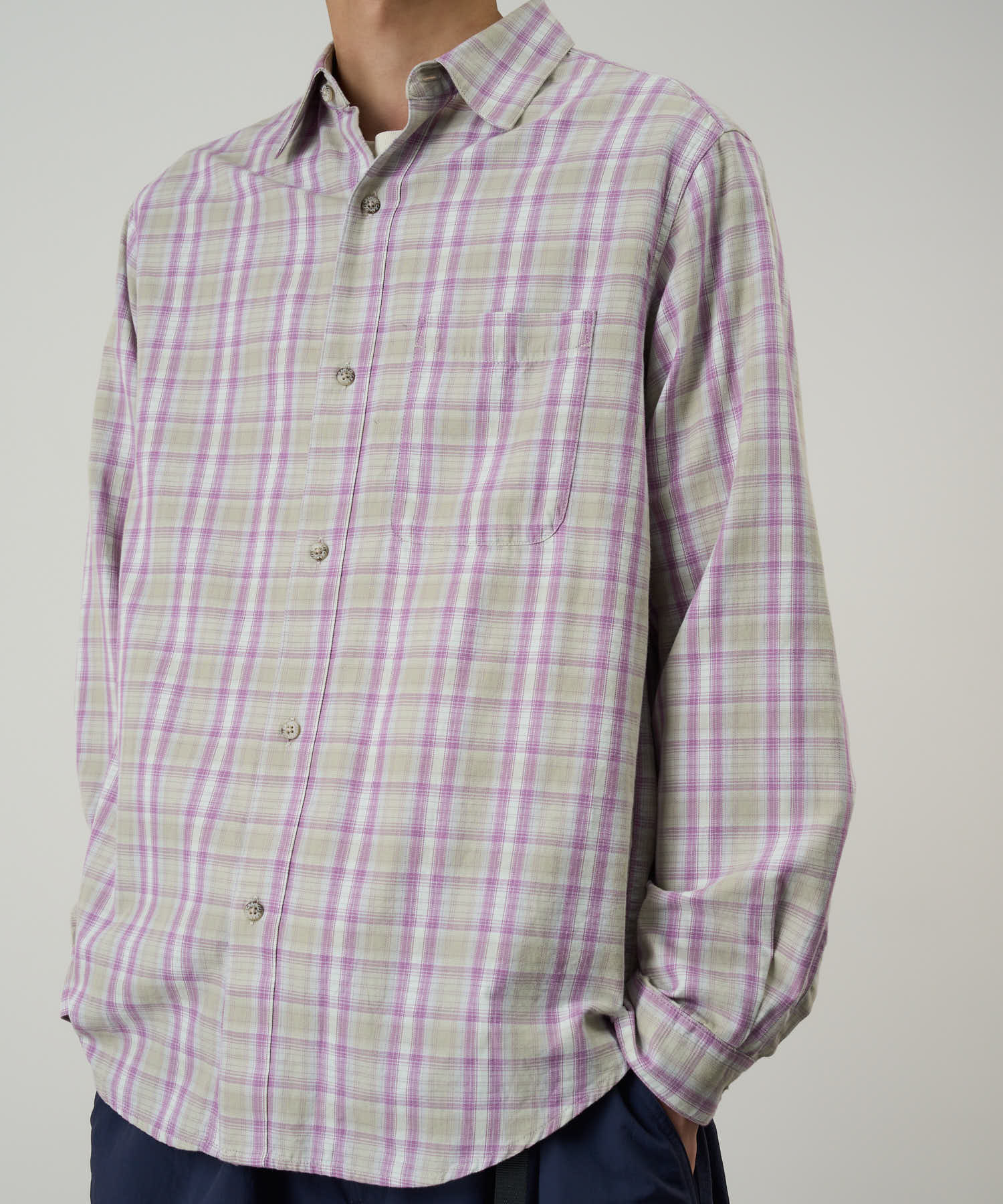 G6SM-J057_PURPLE_fitting_M4