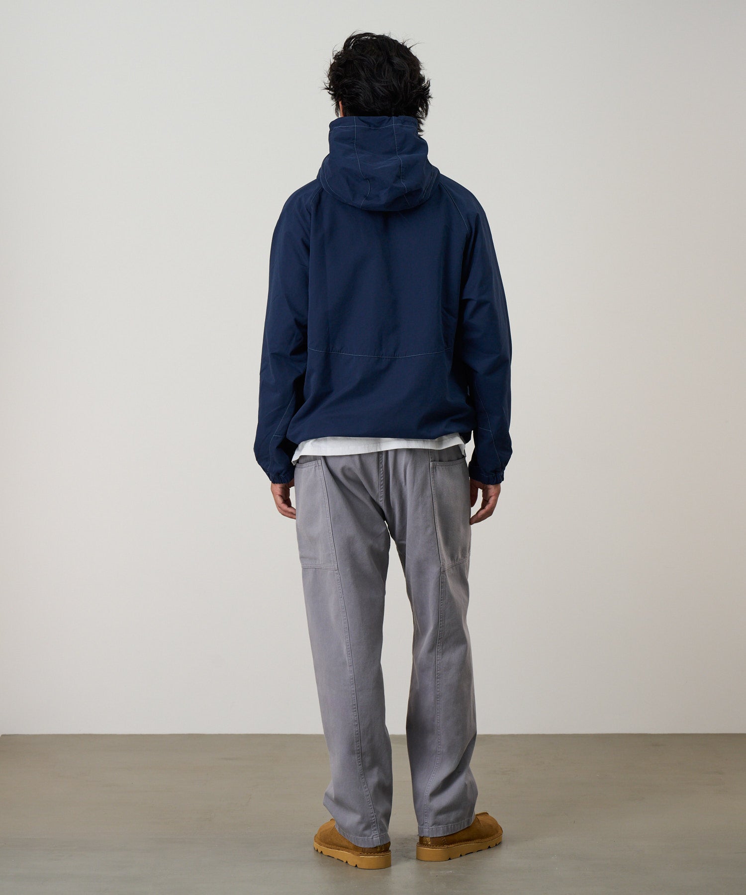 G6SM-P003-D_NATURALDYEDGREY_fitting_M3