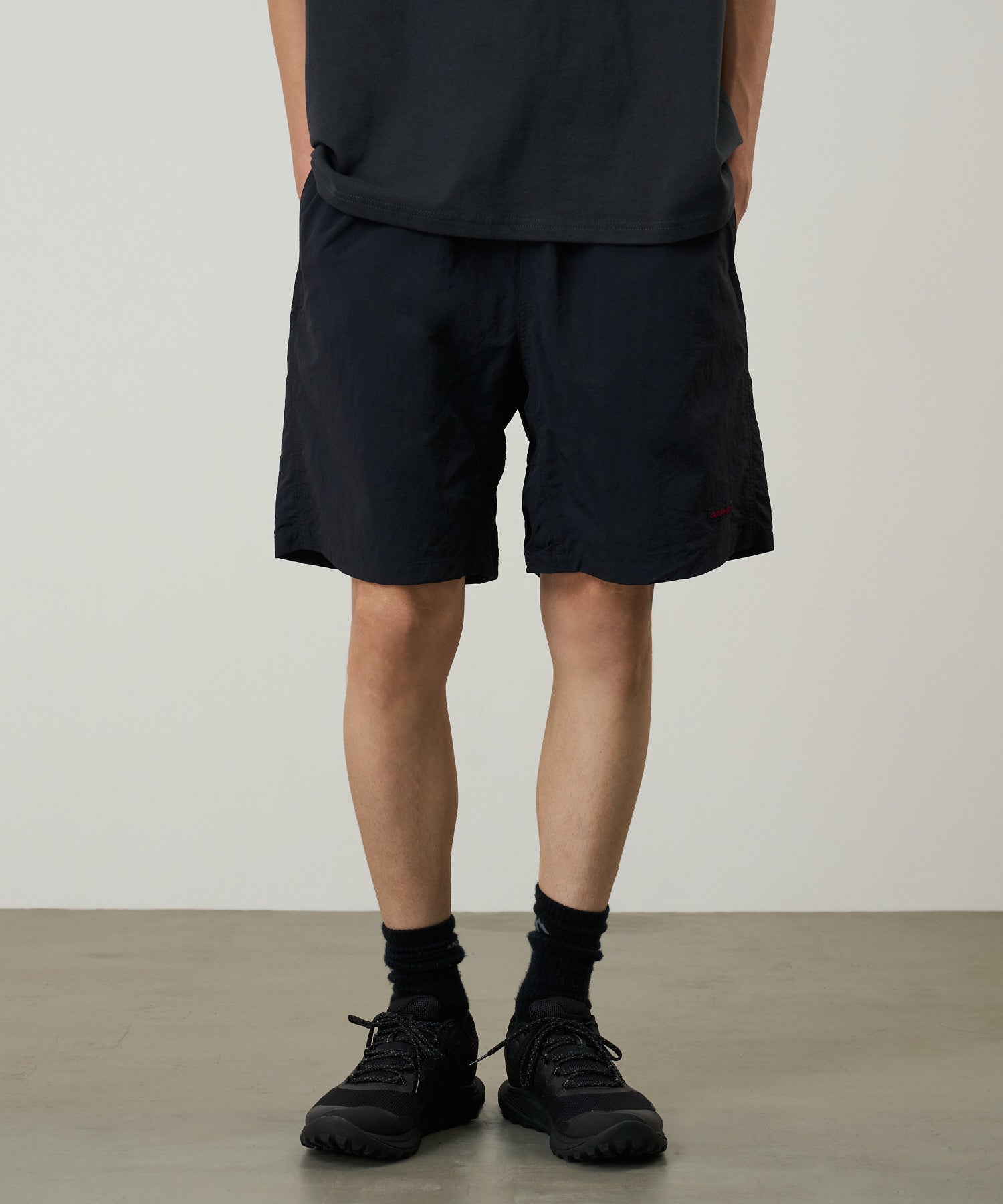 G6SM-P078_BLACK_fitting_M2