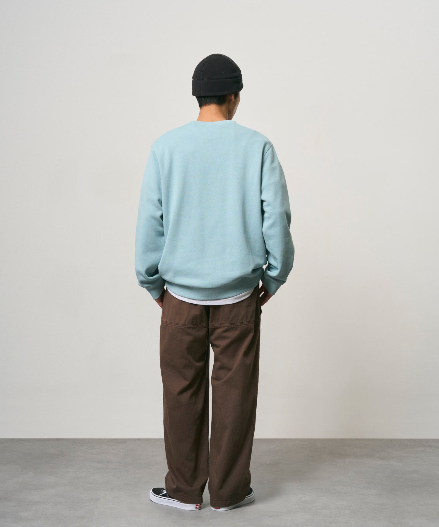 G6SM-P084_BROWNPIGMENT_fitting_M3