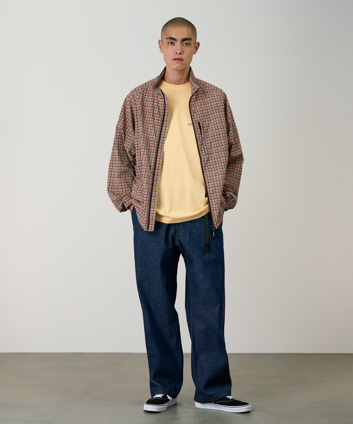 G6SM-P086_RINSEDINDIGO_fitting_M1