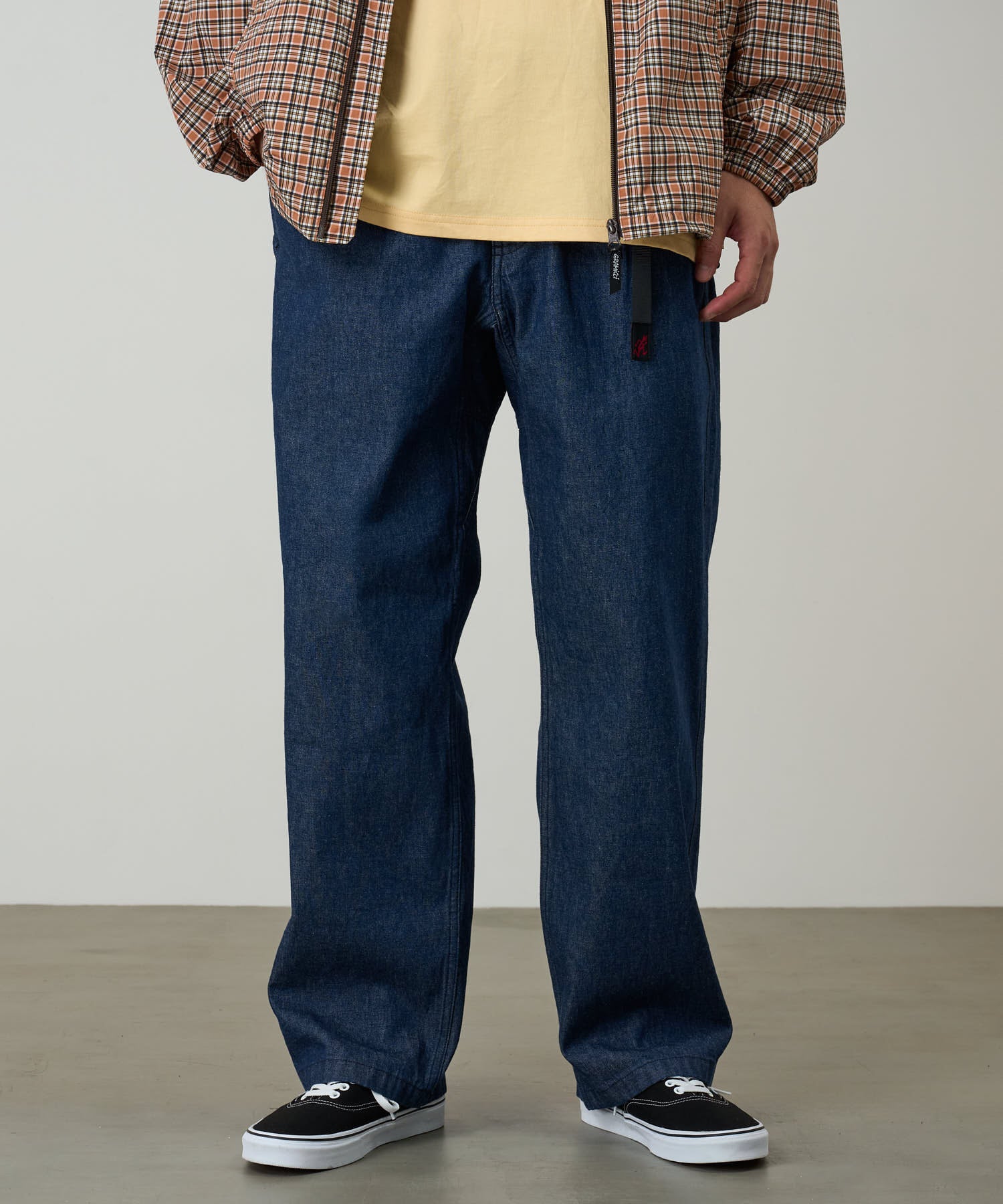 G6SM-P086_RINSEDINDIGO_fitting_M4