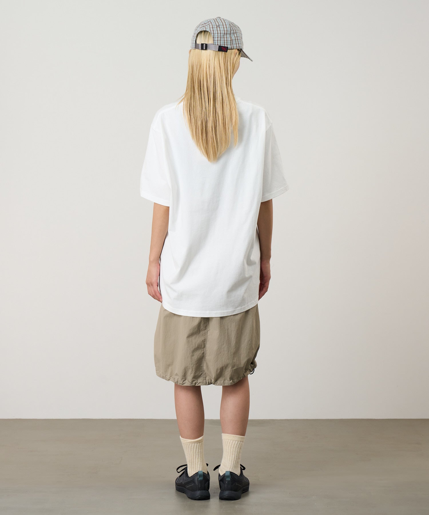 G6SU-T109_WHITE_fitting_W3