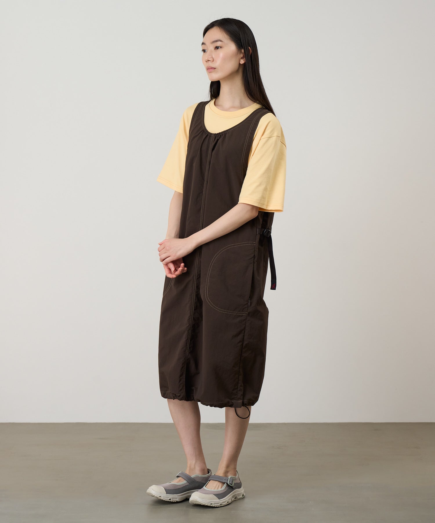 G6SW-J079_CHOCOLATE_fitting_W2