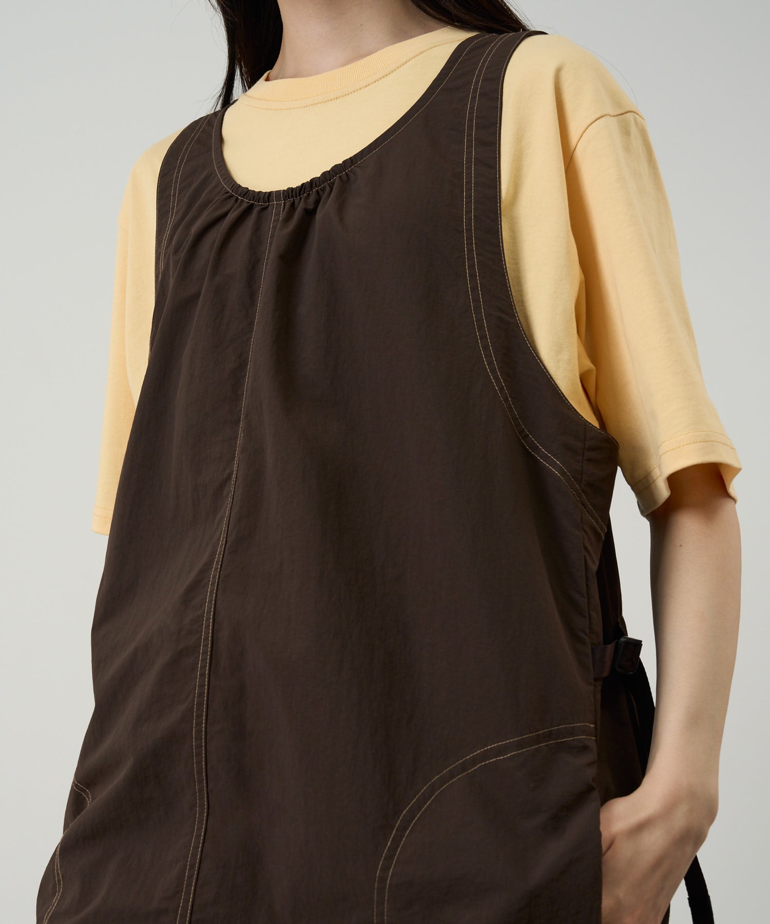 G6SW-J079_CHOCOLATE_fitting_W5
