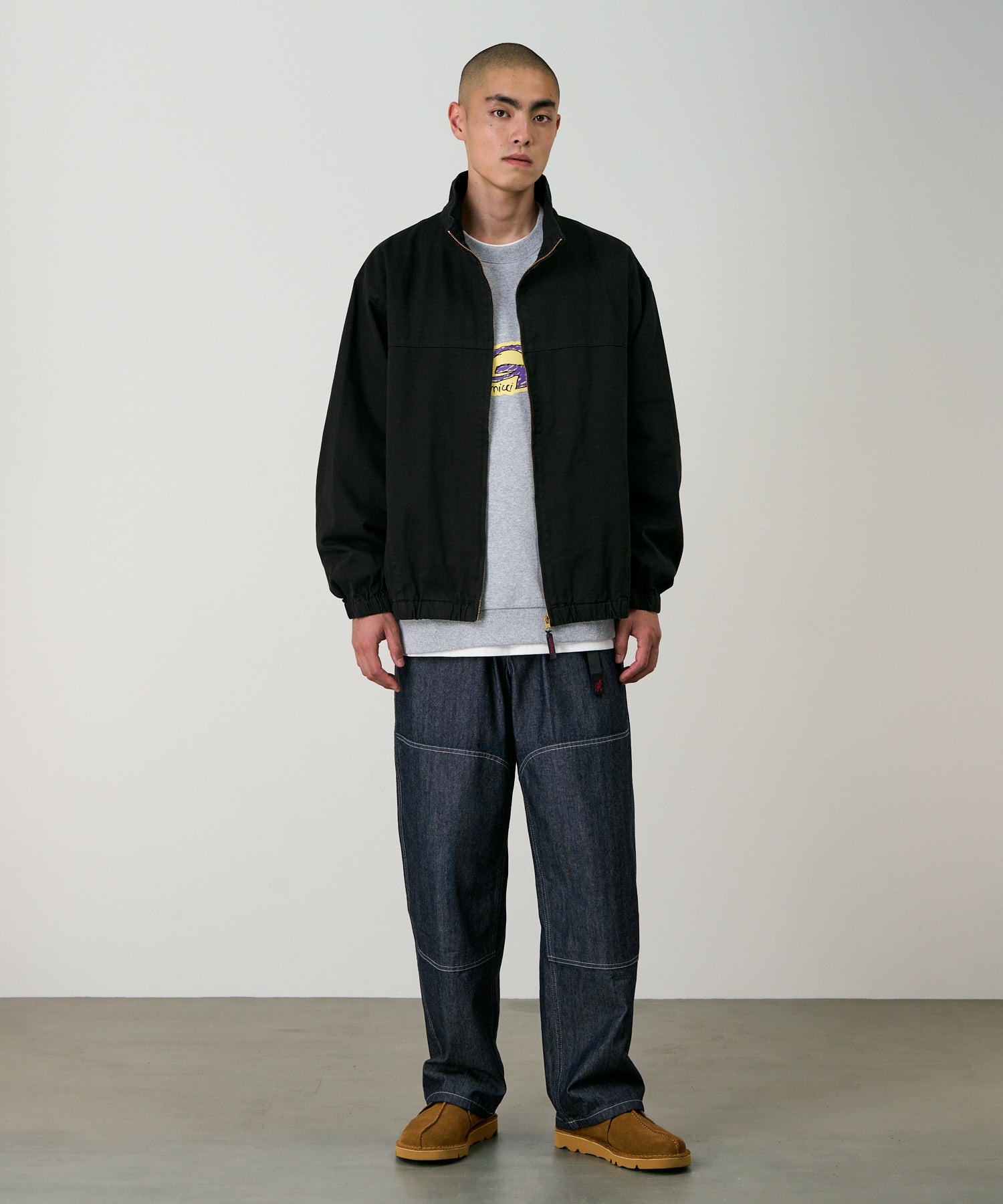 Gramicci Twill Around Jacket Black worn by model