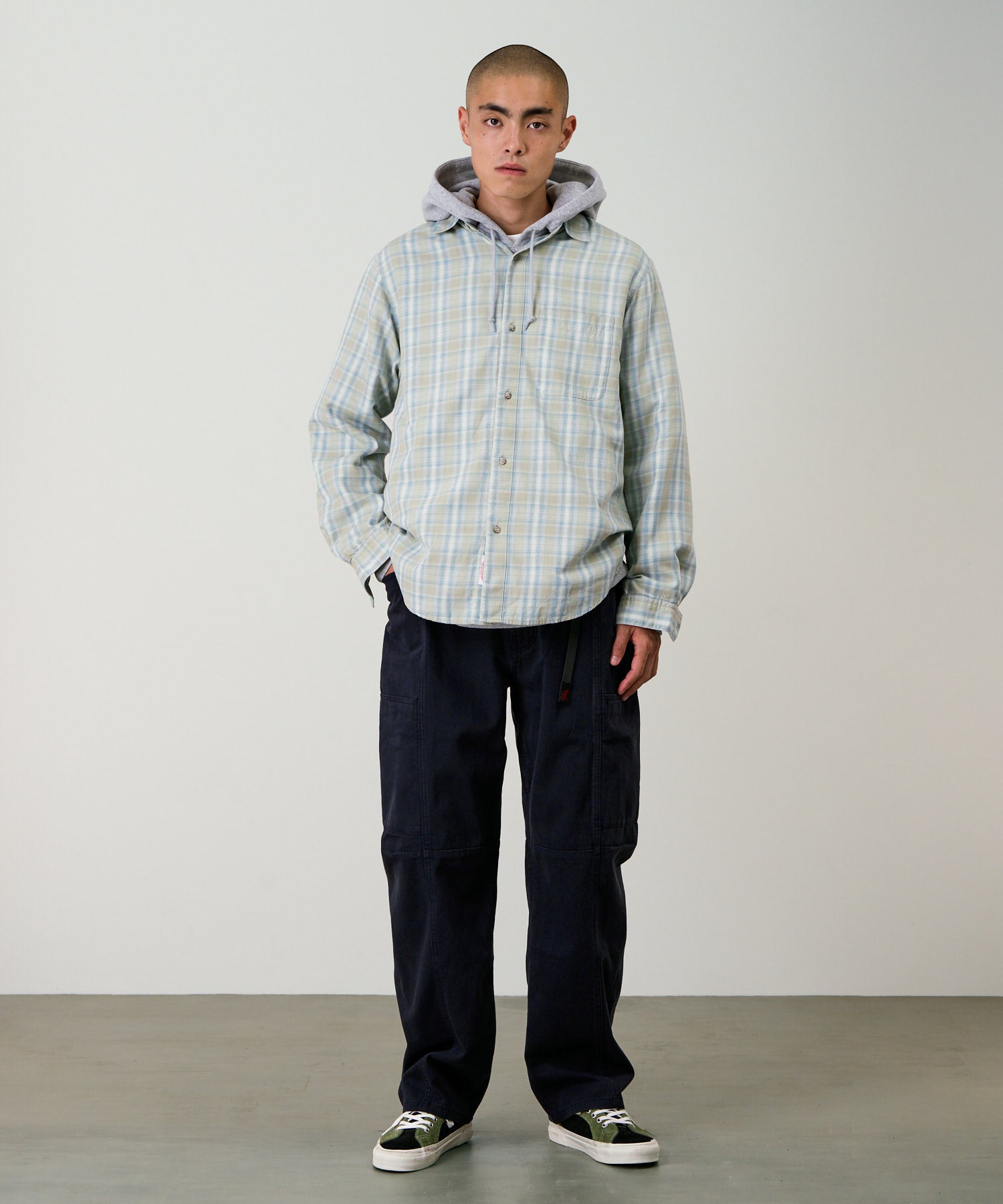 Gramicci Voyager Pant Double Navy front view relaxed tapered fit on model