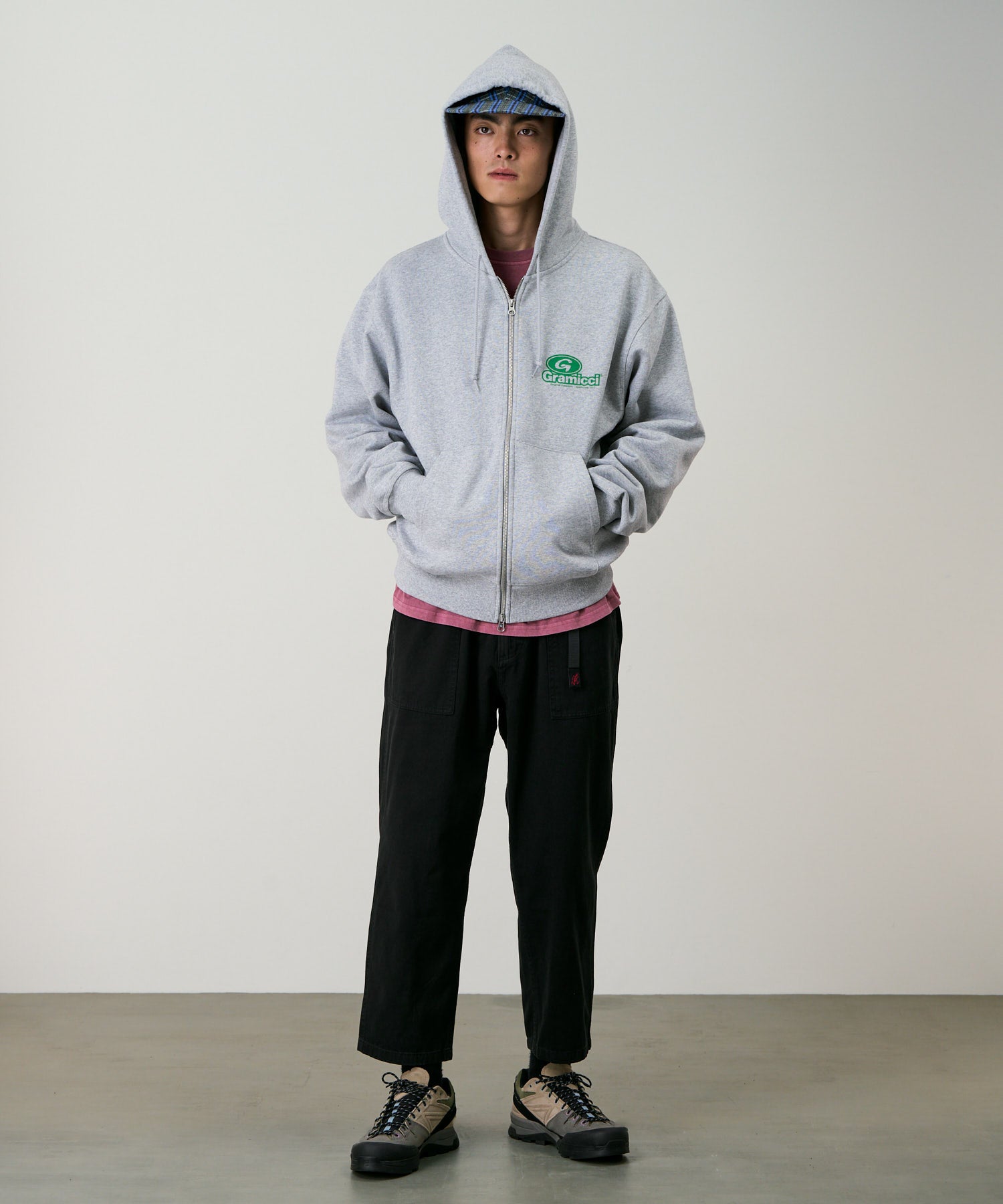 G103-OGT_BLACK_fitting_M1