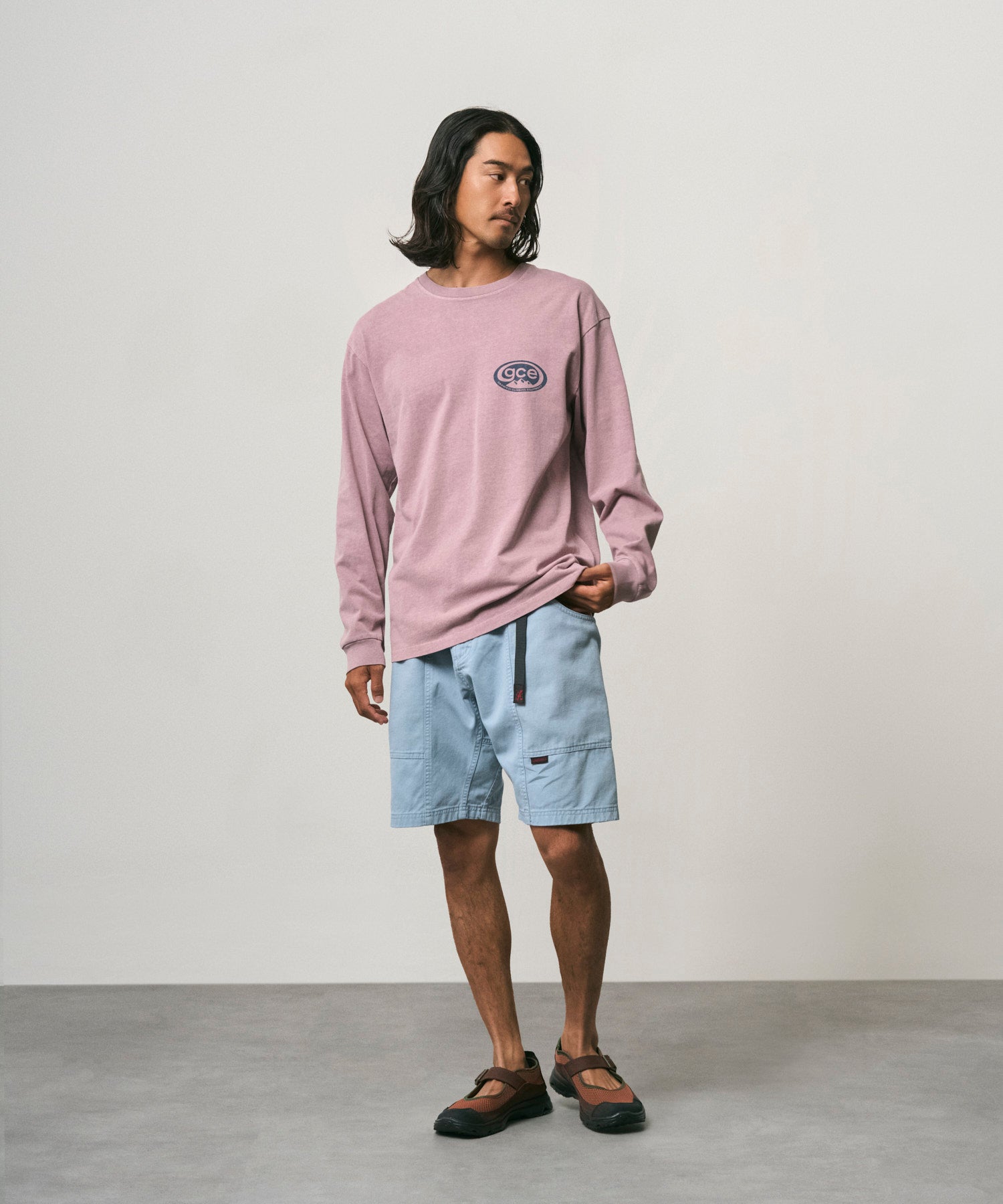 G104-OGT_DUSTYBLUEPIGMENT_fitting_M2