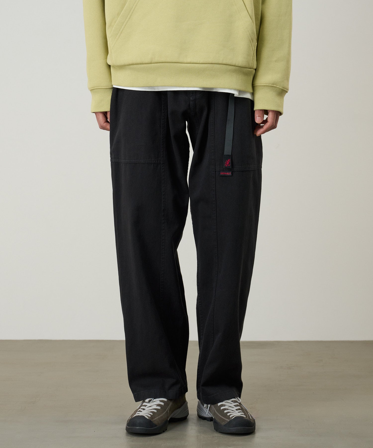 G105-OGT_BLACK_fitting_M2