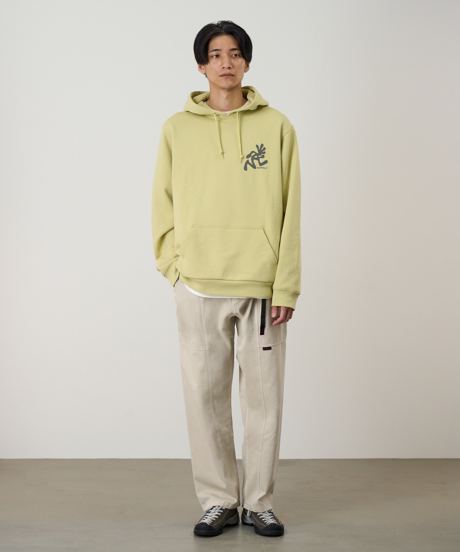 G105-OGT_SANDPIGMENT_fitting_M1