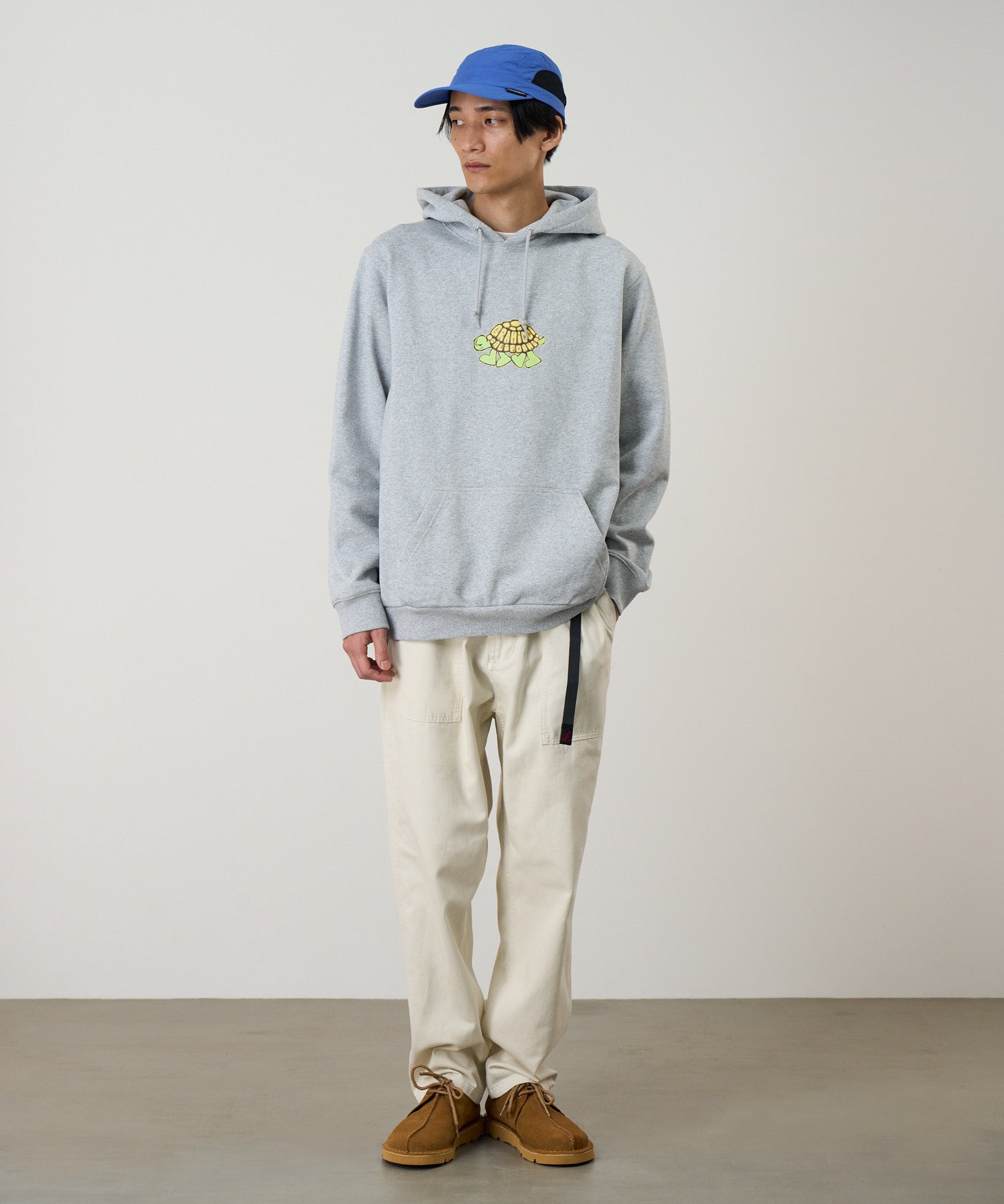 G114-OGT_GREIGE_fitting_M1