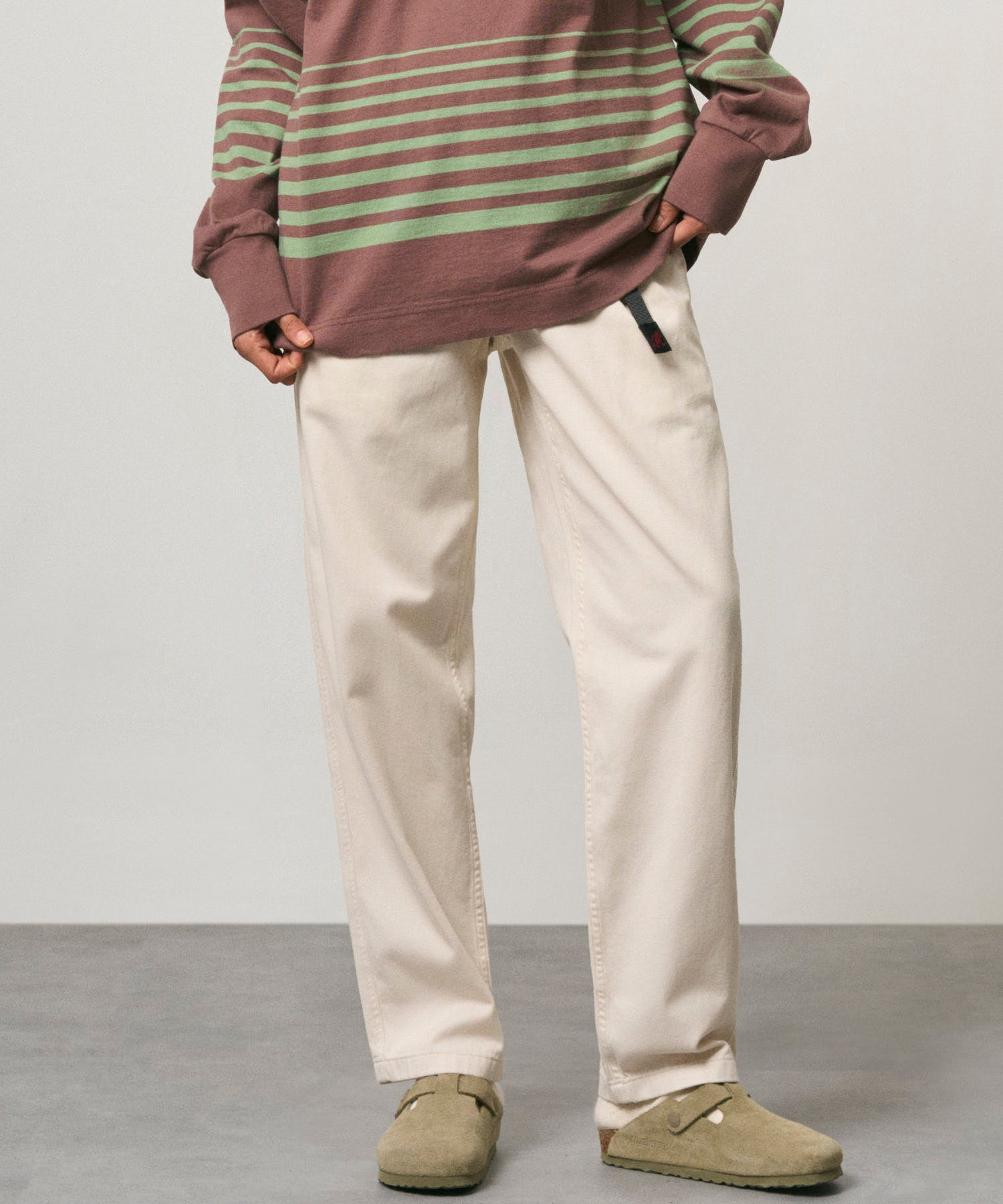 G202-OGT_GREIGE_fitting_W1