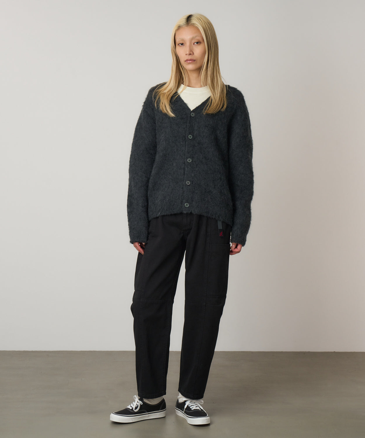 G2SW-P090_BLACK_fitting_W1