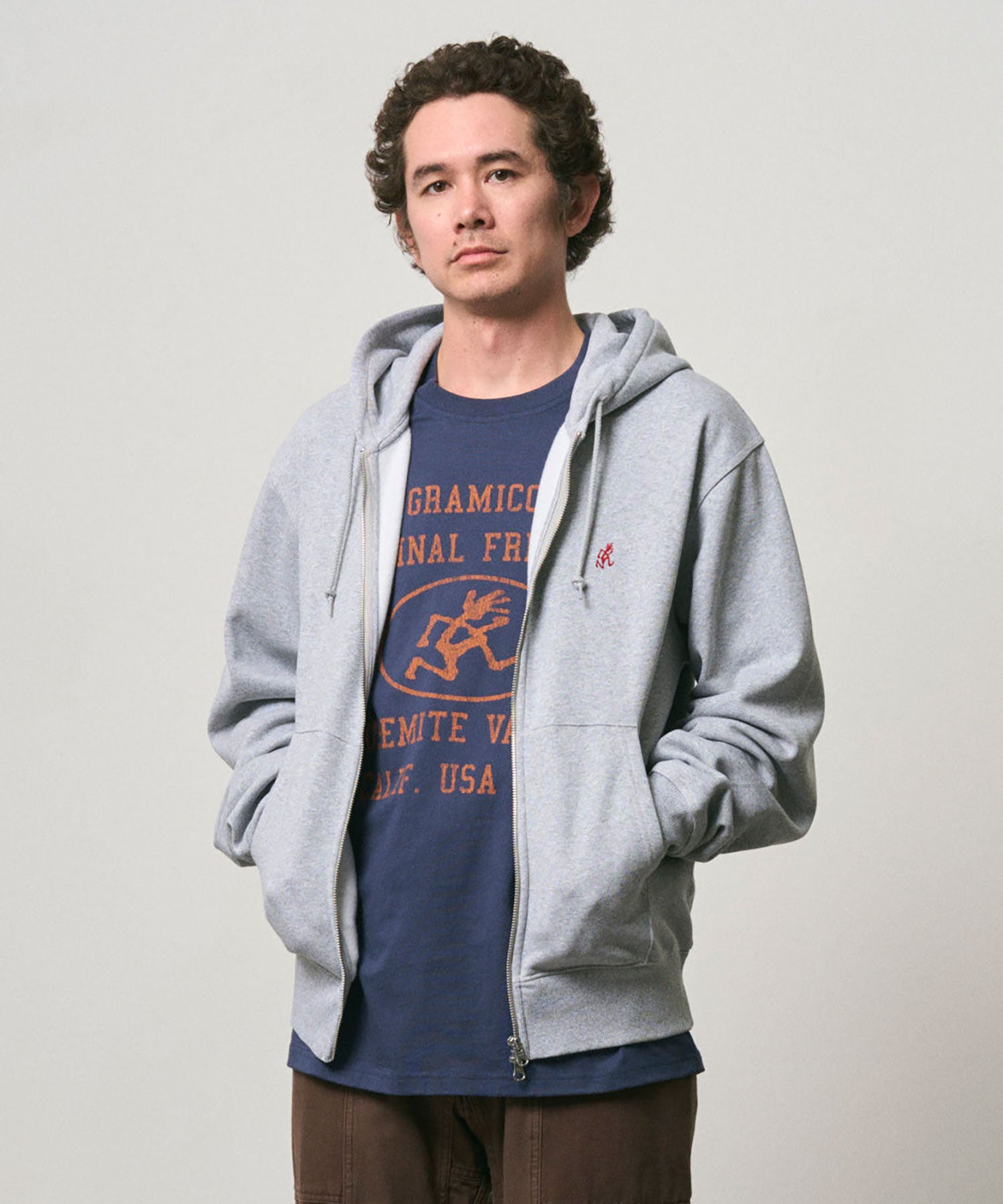 G310-FT_GREYHEATHER_fitting_M1