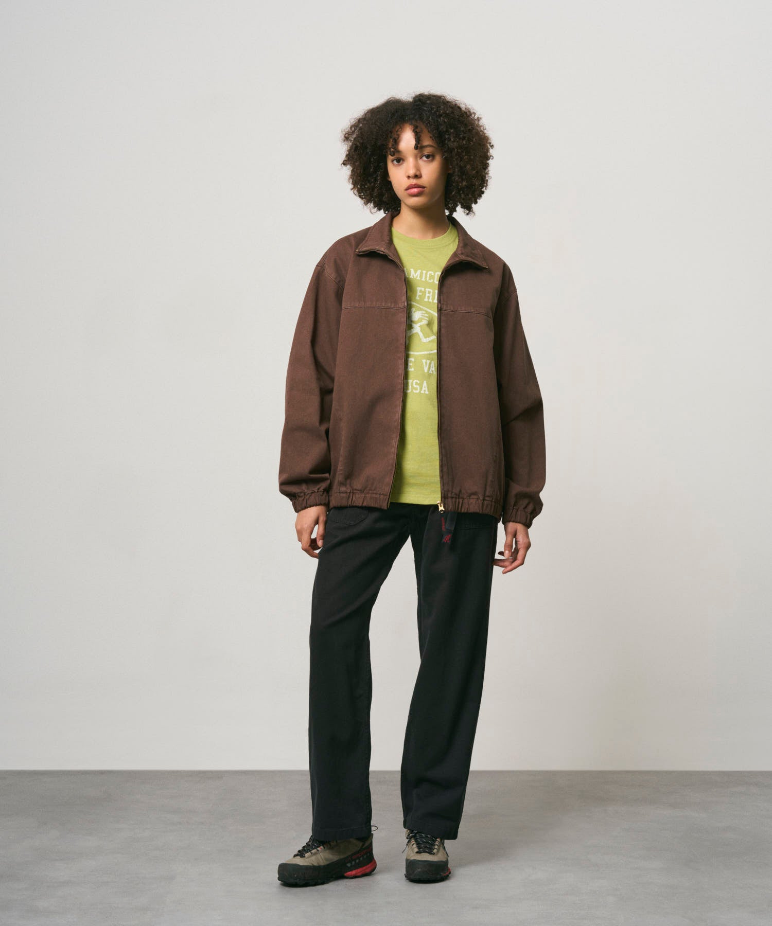 G3FM-J002_BROWNPIGMENT_fitting_W2