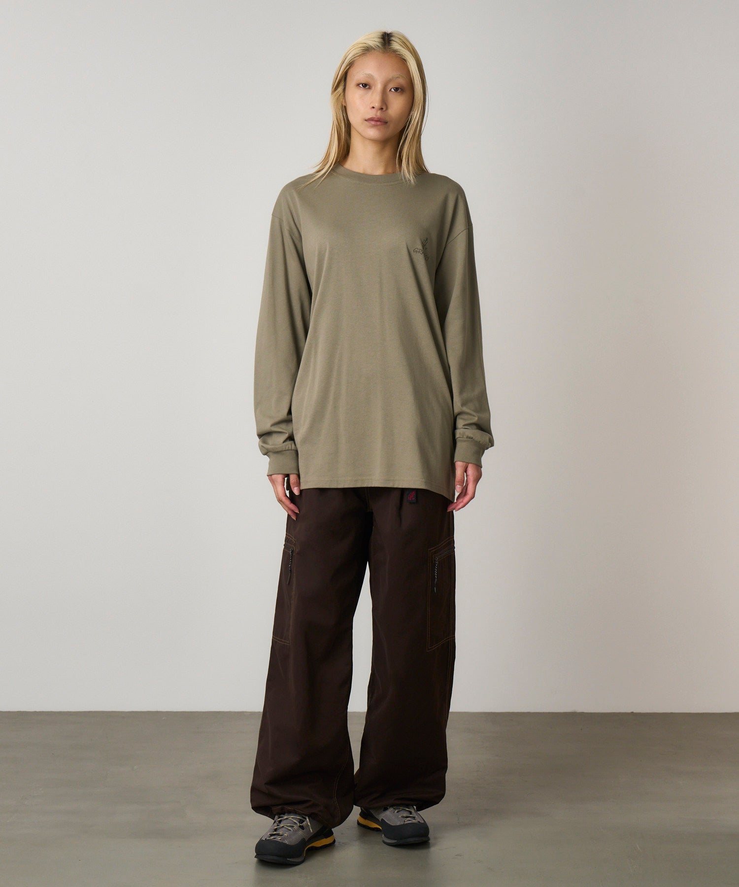 G5FU-T100_KHAKI_fitting_U1