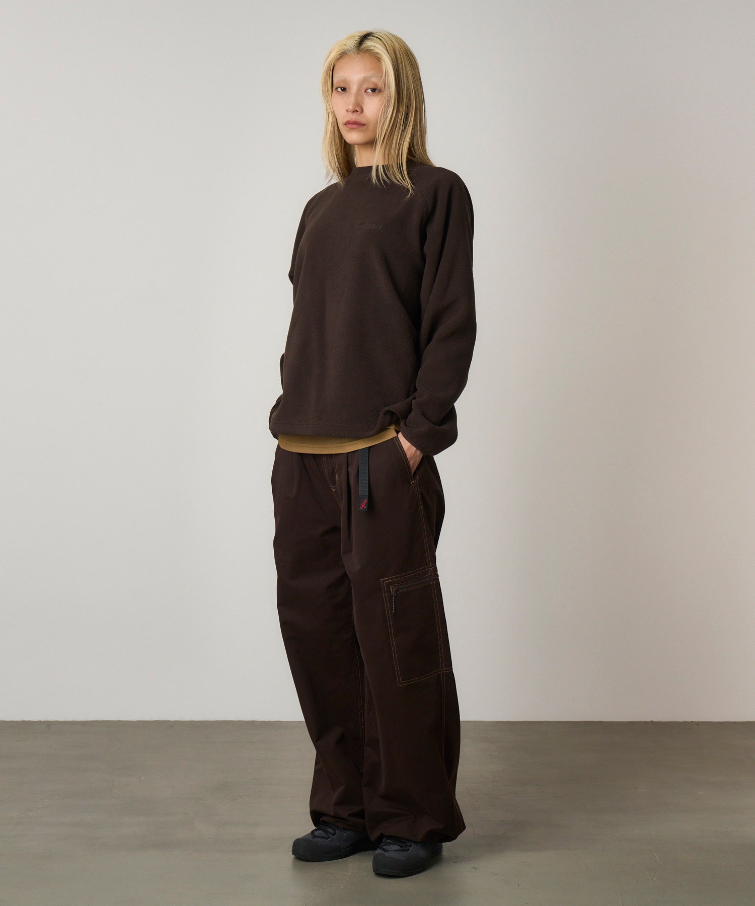 G5FW-P068_BROWN_fitting_W2