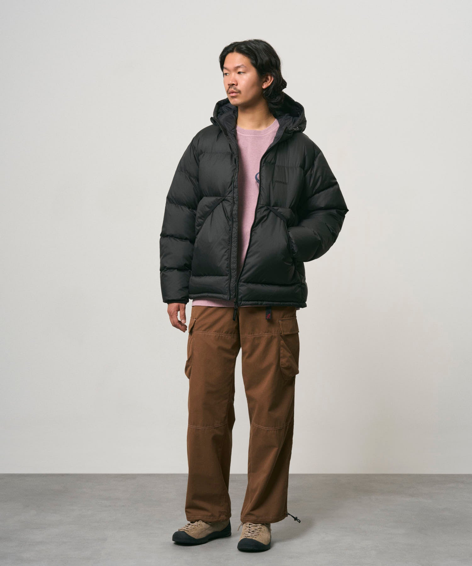 G6FM-J008_BLACK_fitting_M2