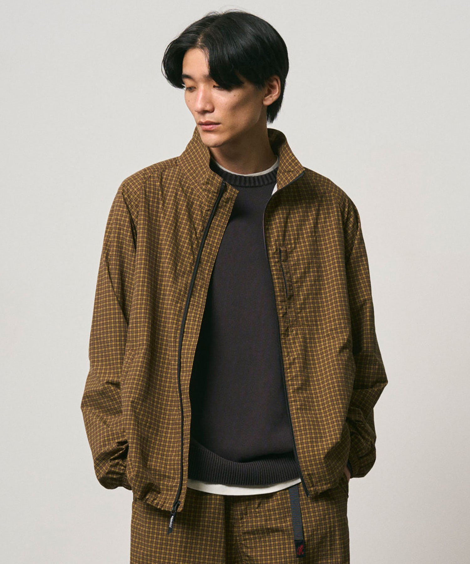 G6FM-J013_BROWNCHECK_fitting_M1
