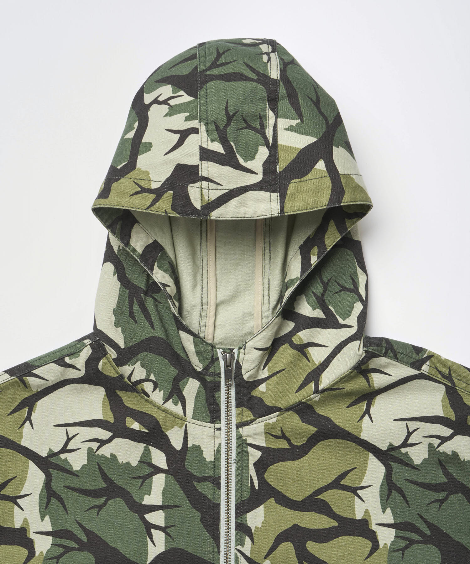 G6FM-J027_BRANCHCAMO_detail_1