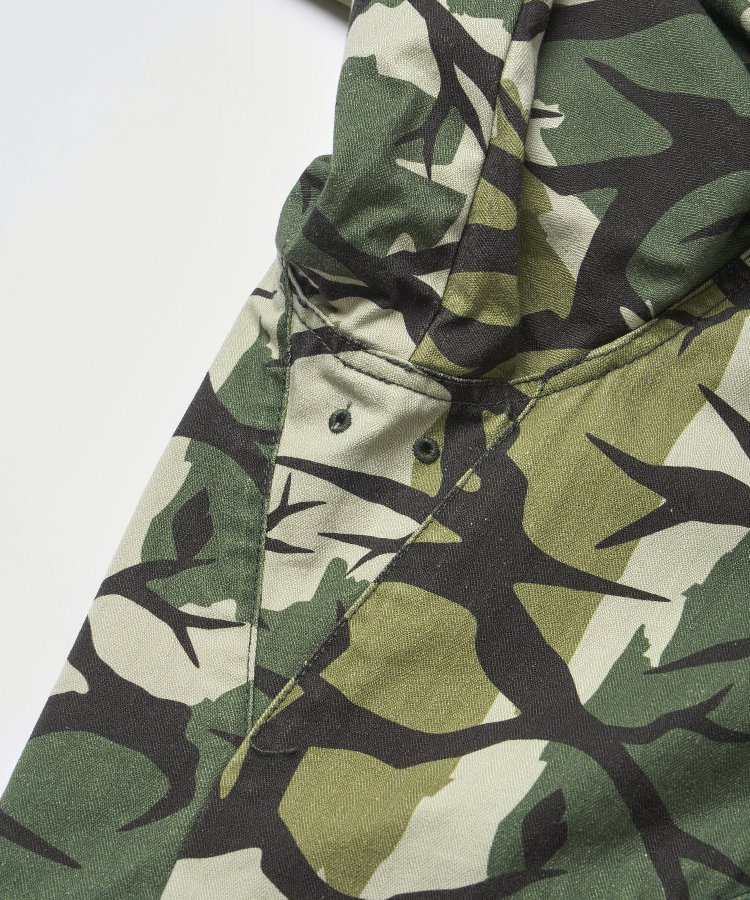 G6FM-J027_BRANCHCAMO_detail_3