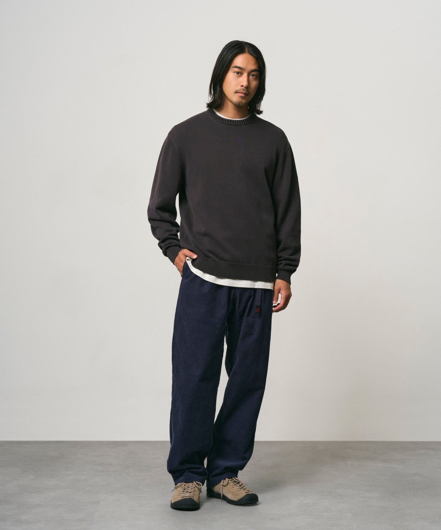 G6FM-J040_CHARCOAL_fitting_M2