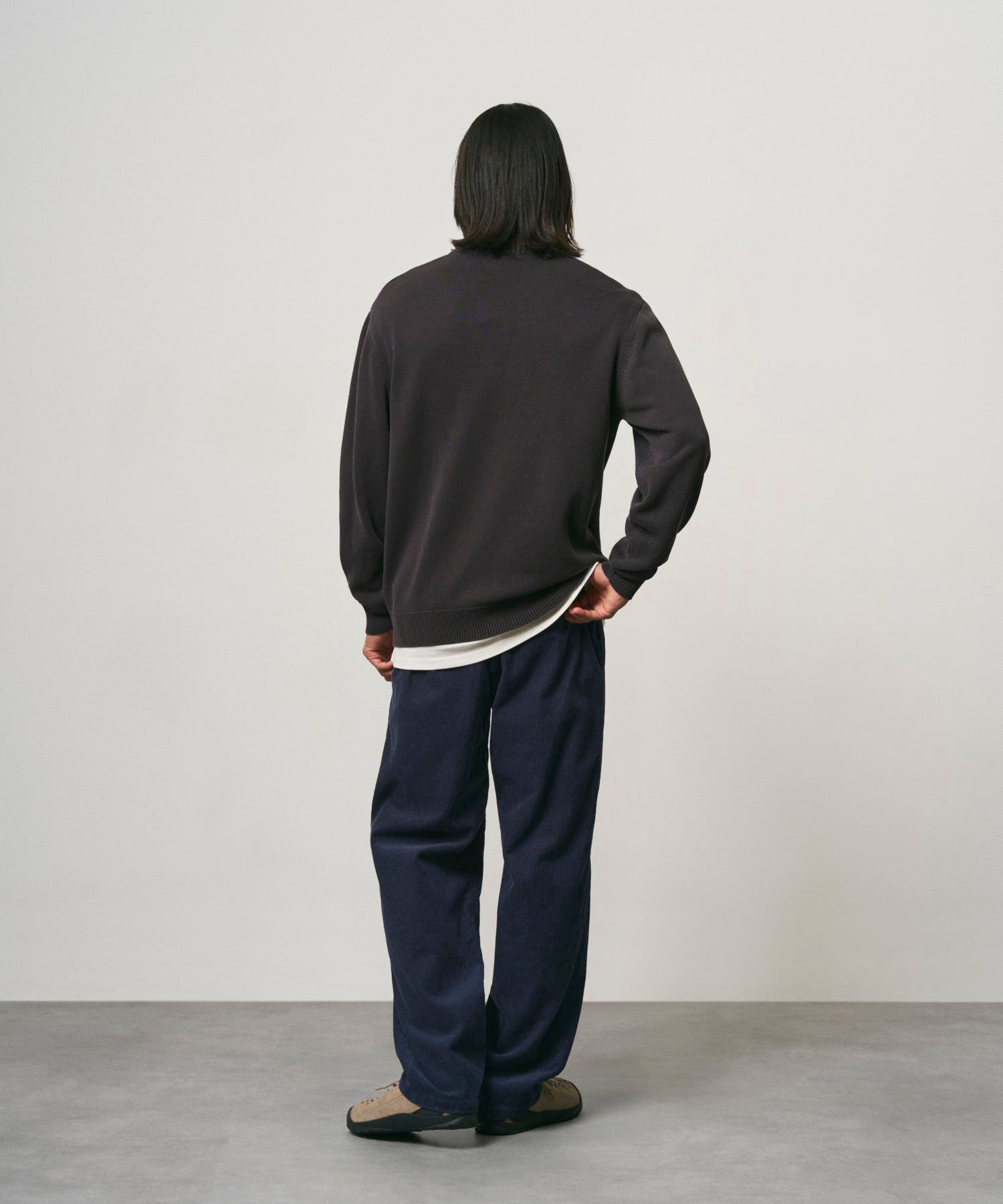 G6FM-J040_CHARCOAL_fitting_M3