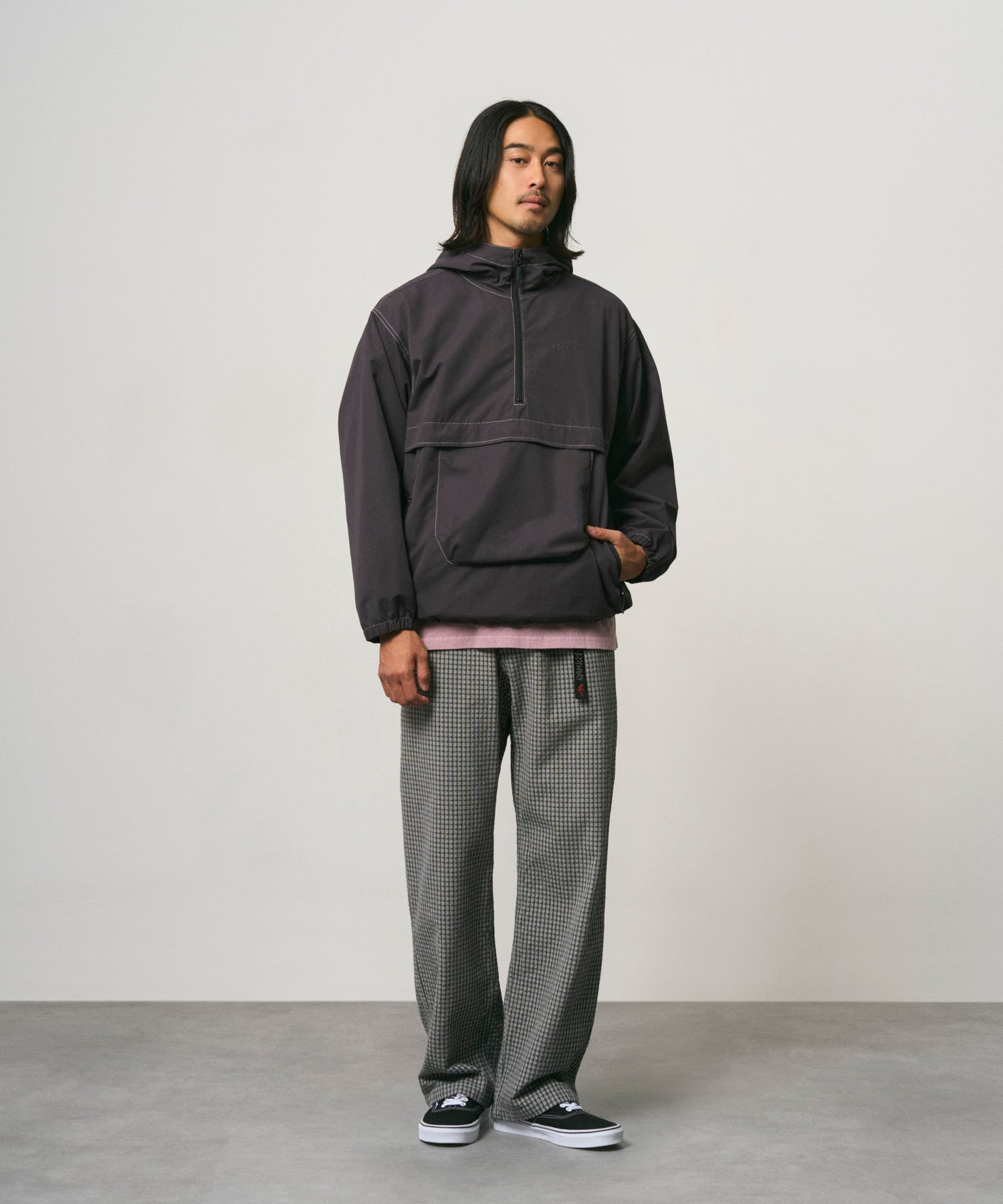 G6FM-J042_BLACK_fitting_M2