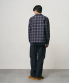 G6FM-J052_NAVYSHADOWPLAID_fitting_M3