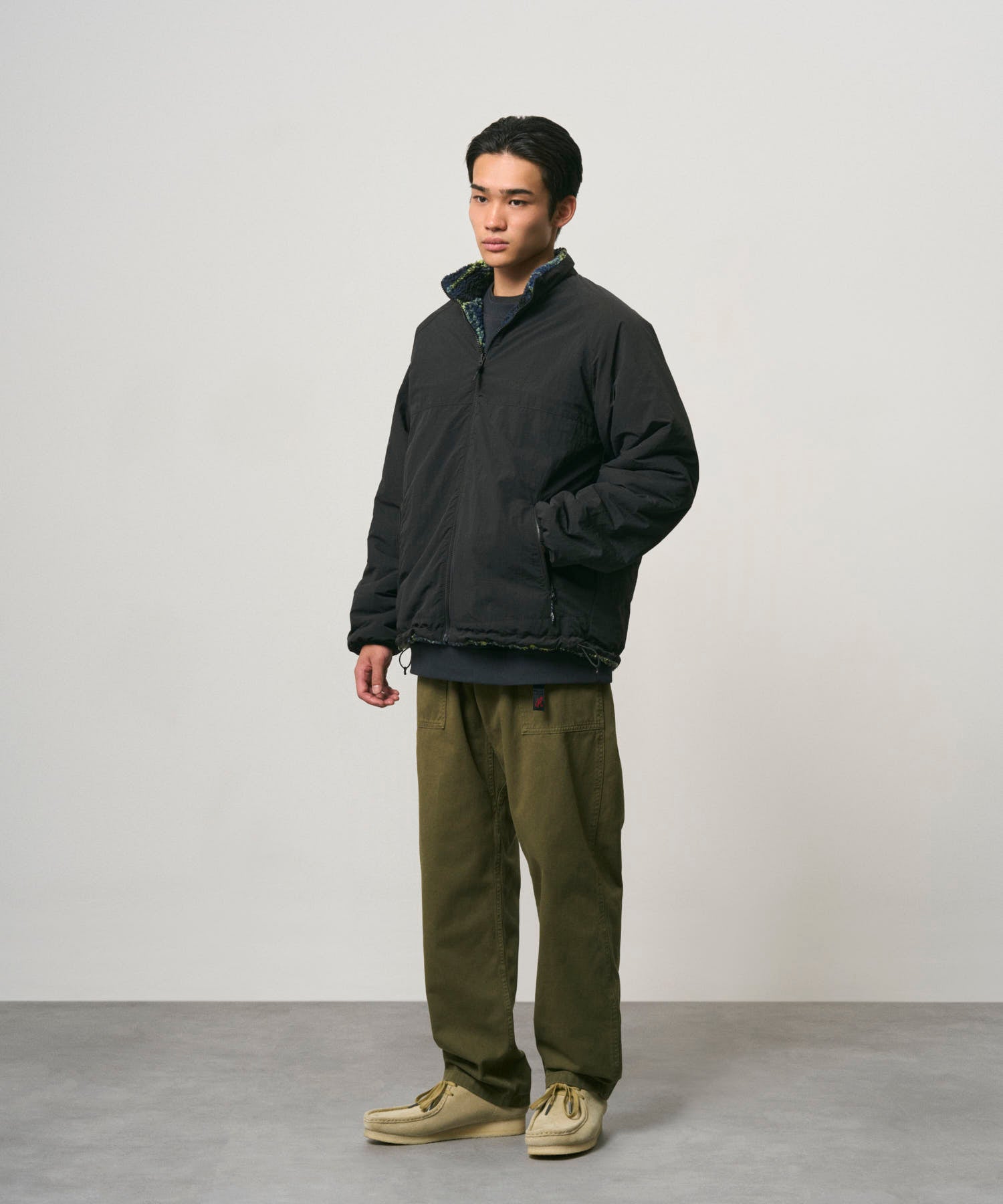 G6FM-J060_PLAIDBLACK_fitting_M2