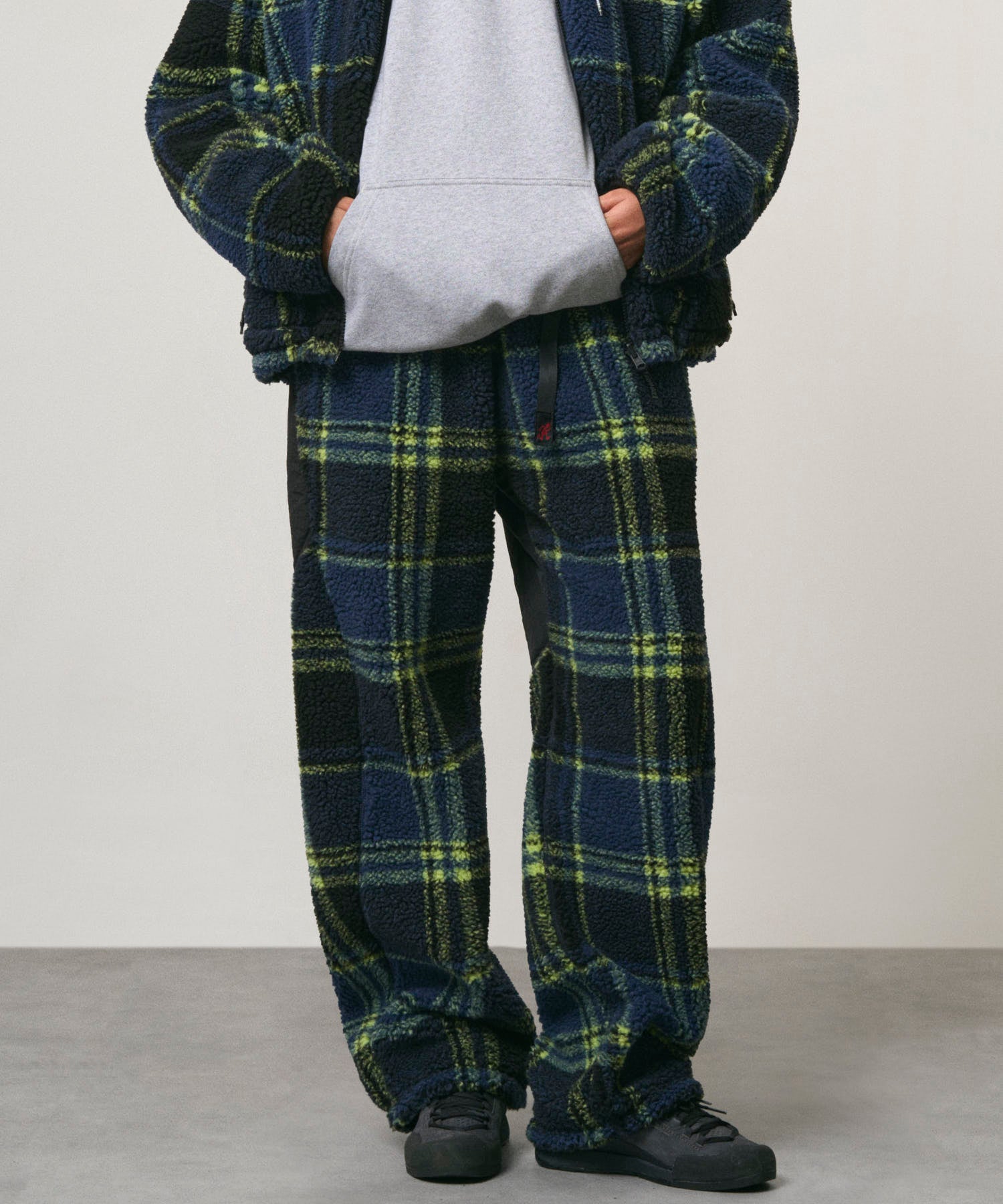 G6FM-P076_PLAID_fitting_W1